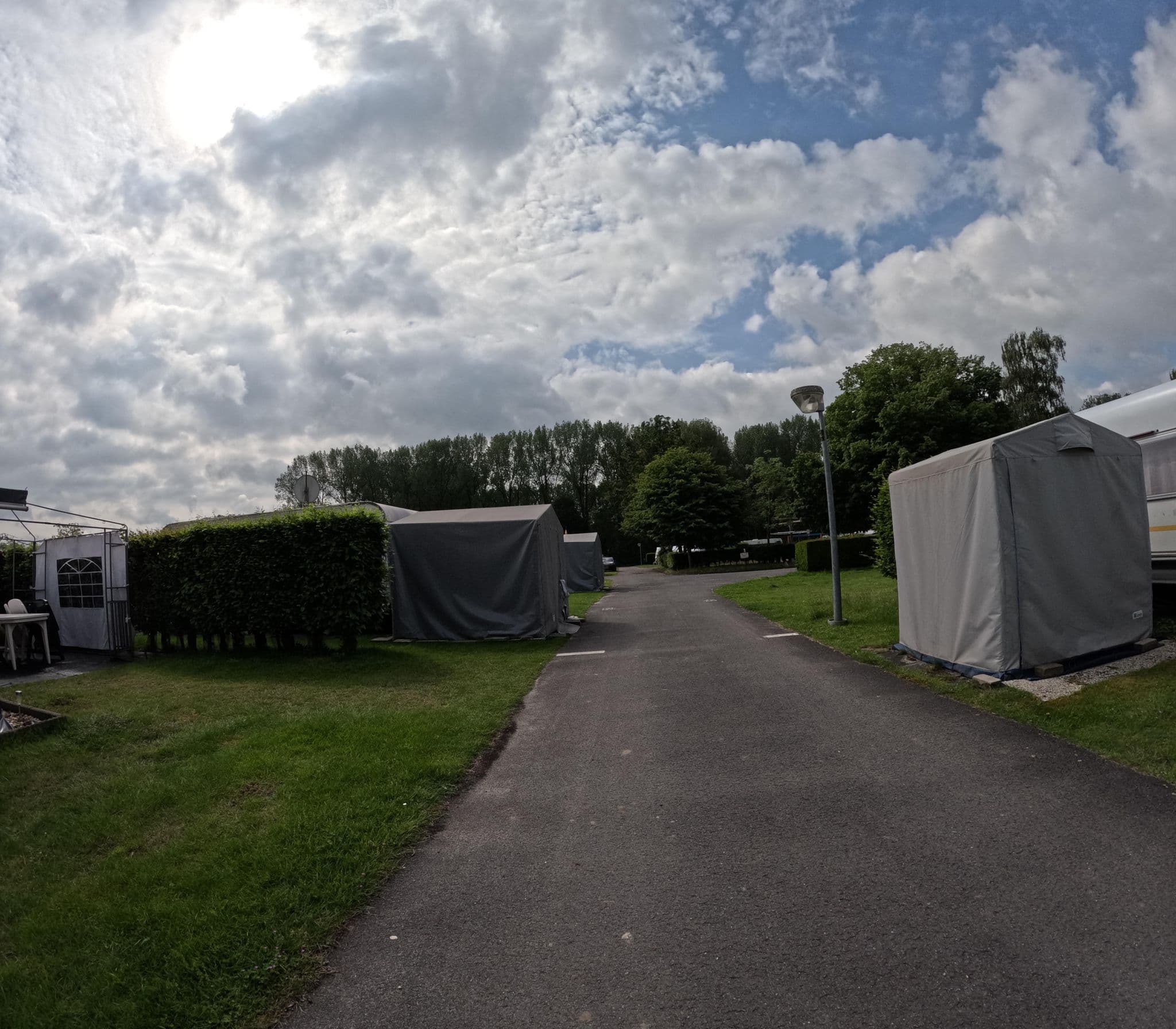Street view near Camping Puyenbroeck, Wachtebeke — © tjorim (CC BY-SA · Mapillary)