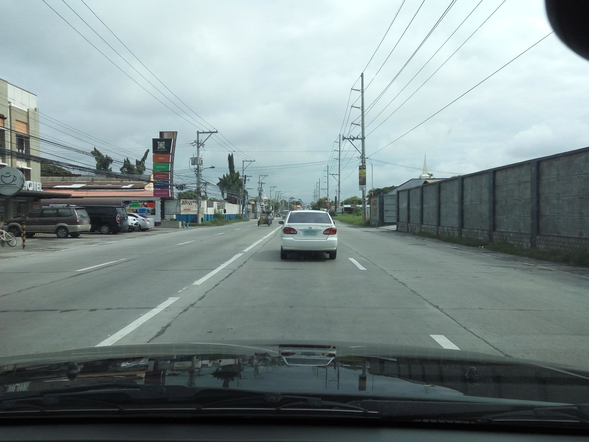 Street view near L Square Hotel, Tarlac City — © asdfasdf0986 (CC BY-SA · Mapillary)