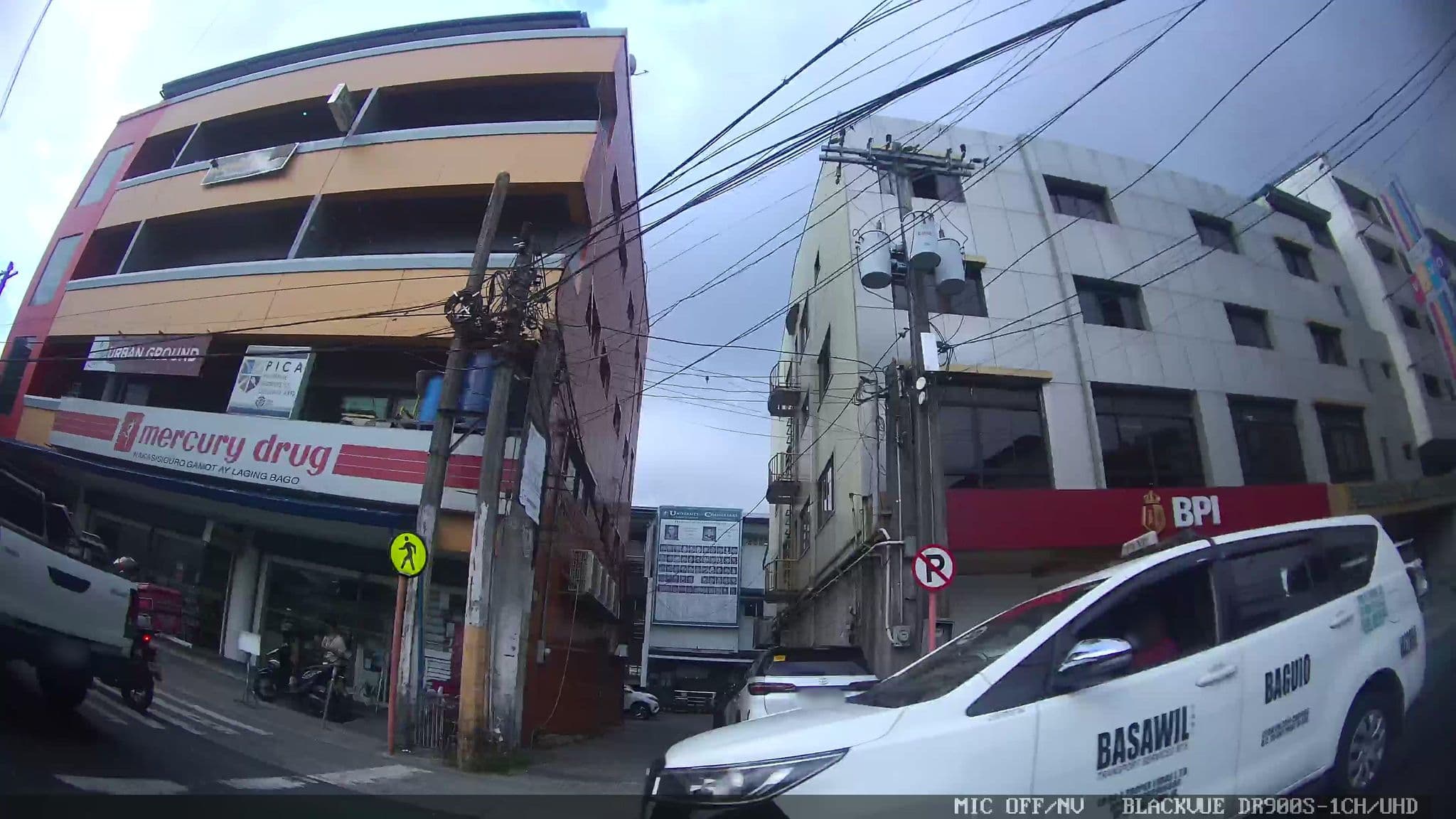 Street view near Hotel Vivo, Baguio — © Kaart---LEFT (CC BY-SA · Mapillary)