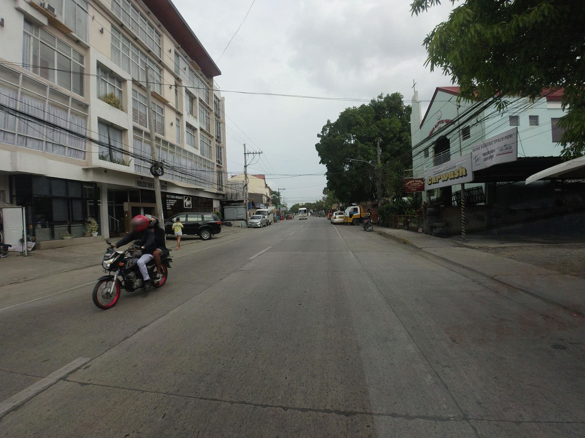Street view near Tely's Bed & Breakfast, Ungca — © Kaart_Local (CC BY-SA · Mapillary)