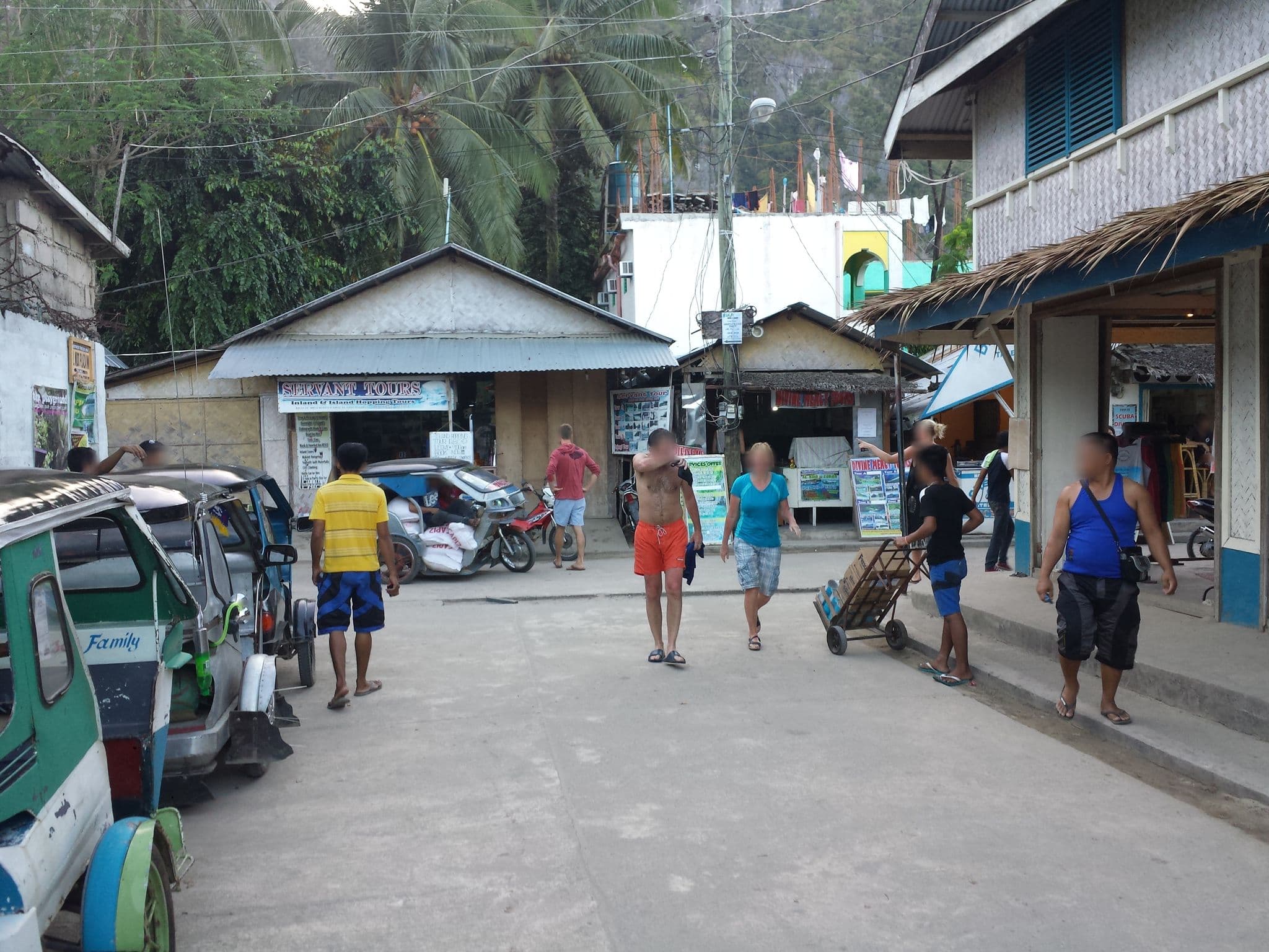 Street view near H Hotel, El Nido — © mrtmrt (CC BY-SA · Mapillary)