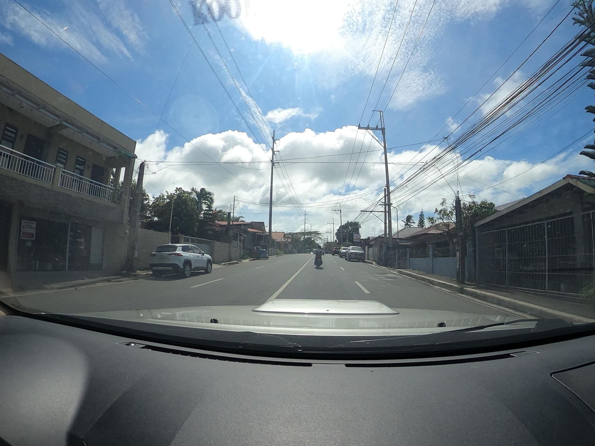 Street view near Transient house, Amadeo — © msejdr (CC BY-SA · Mapillary)