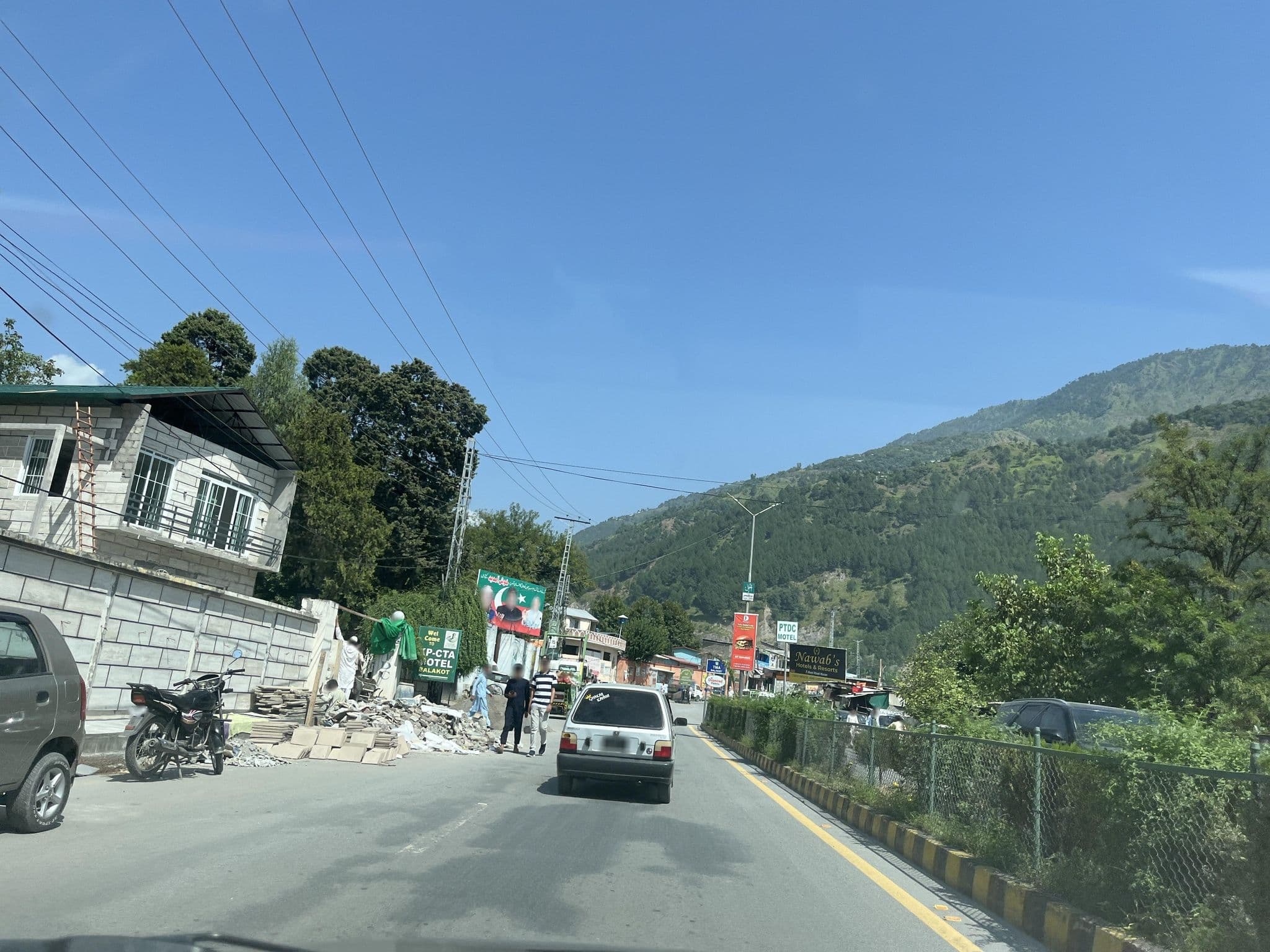 Street view near PTDC Motel, Baffa — © masterofnoroad (CC BY-SA · Mapillary)