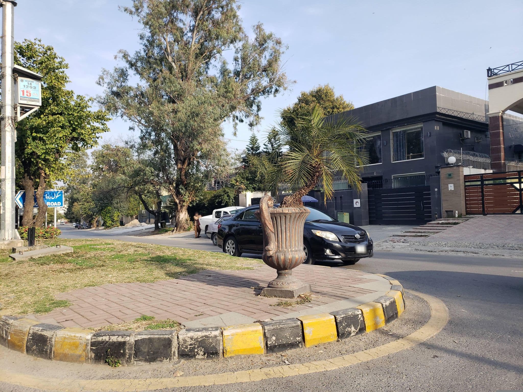 Street view near Hotel One, Saidpur — © mapfool (CC BY-SA · Mapillary)