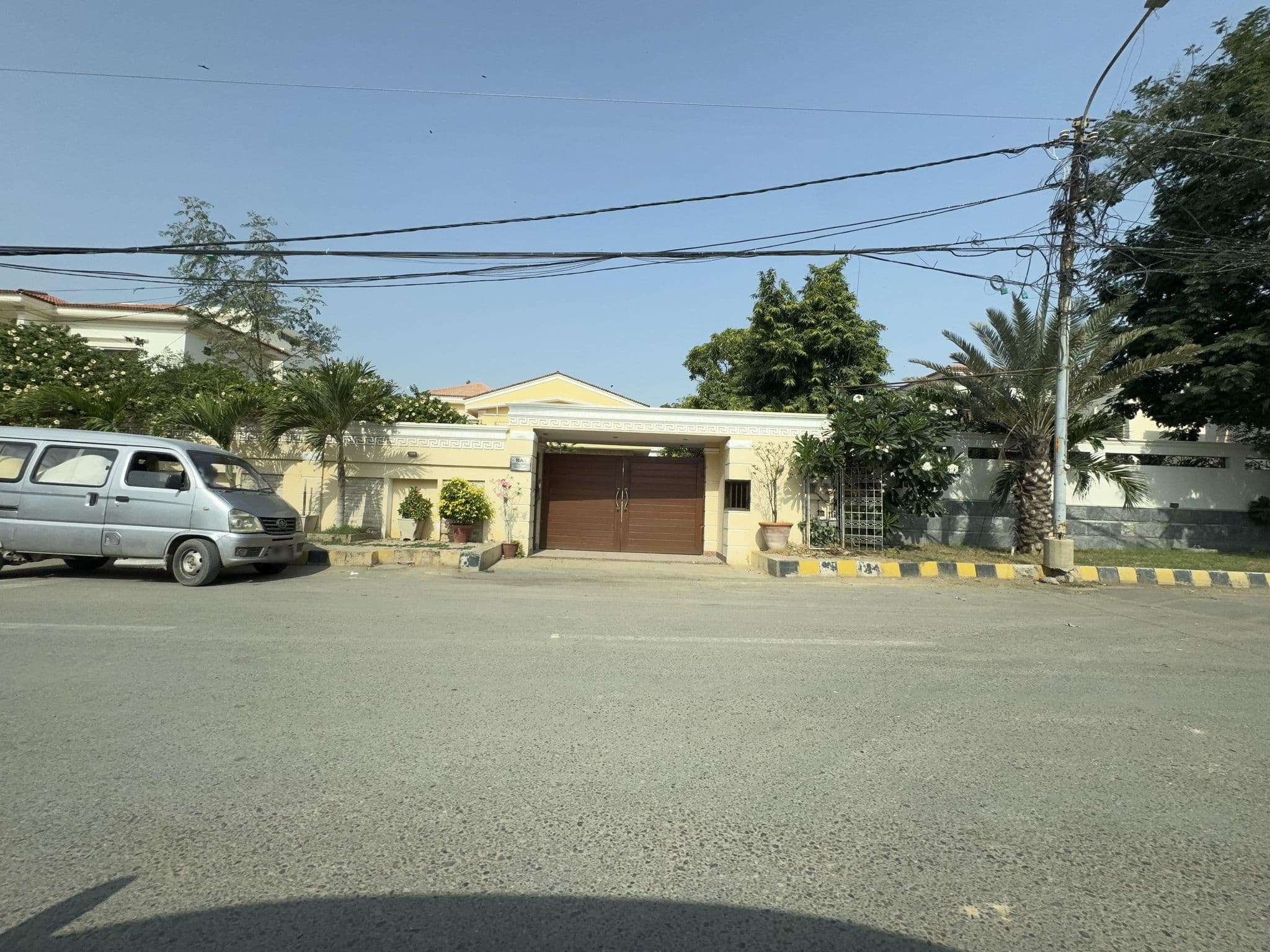 Street view near FFC Guest House 7th Central Street, Pakistan Employees Cooperative Housing Society
