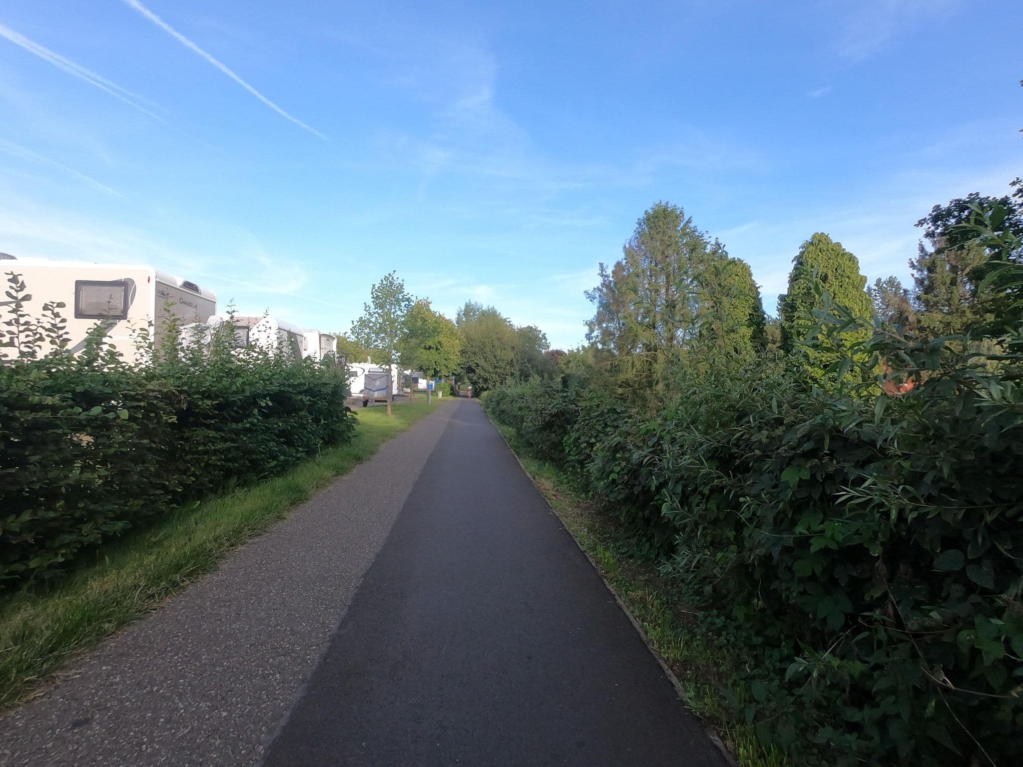 Street view near Passantenhaven De Welvaart, Neerpelt — © thierry1030 (CC BY-SA · Mapillary)