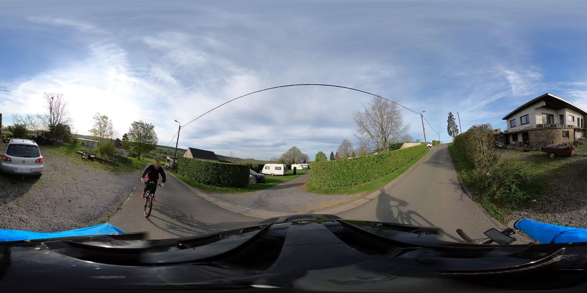 Street view near Le petit Cortil, Floreffe — © jlstanus (CC BY-SA · Mapillary)