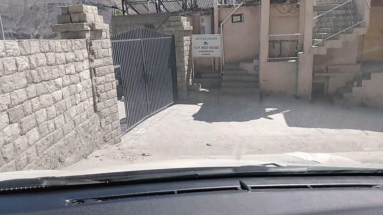 Street view near Haider, Karimabad — © roadroid (CC BY-SA · Mapillary)
