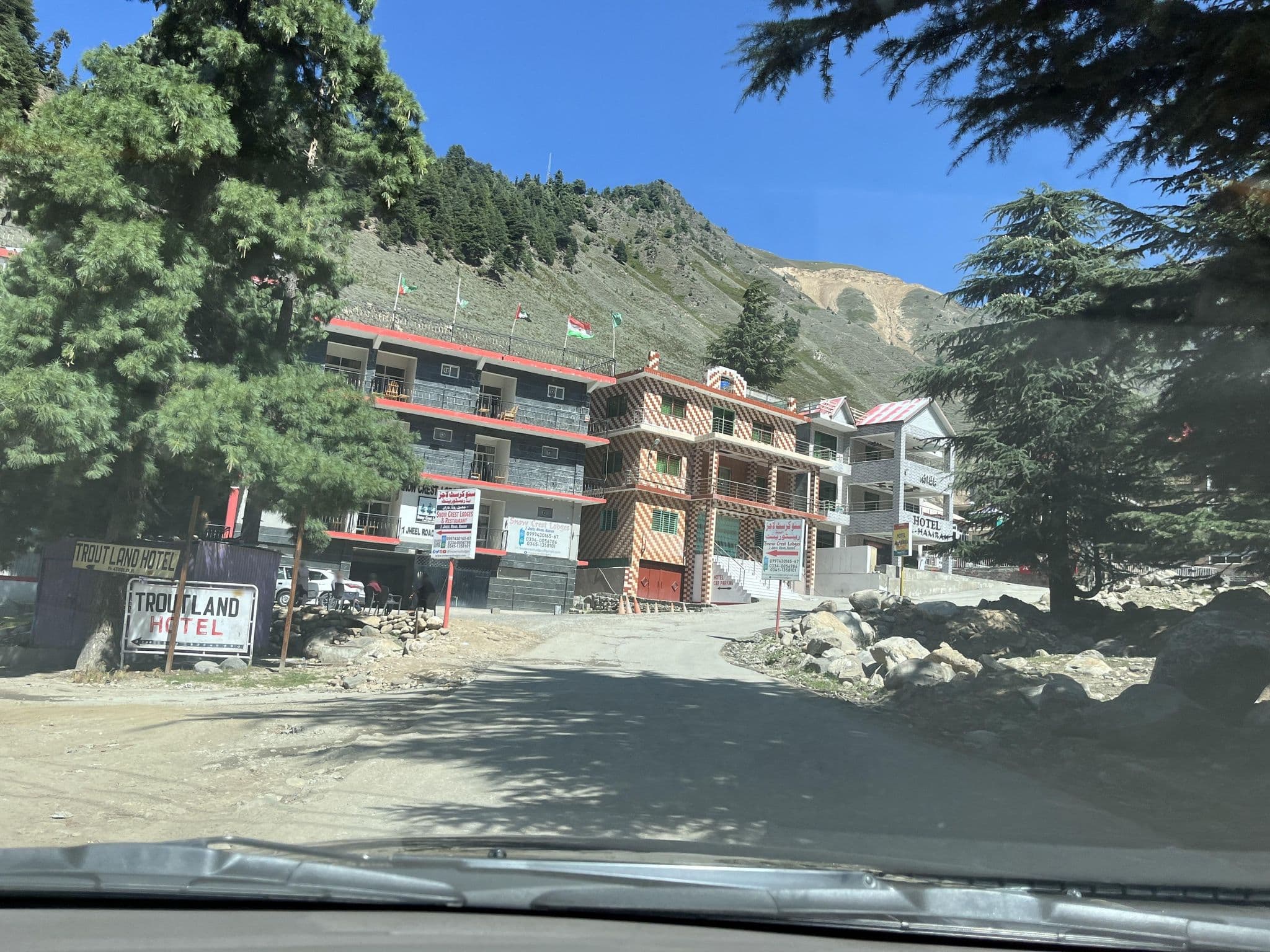 Street view near Fircrest Lodge, Dregun — © masterofnoroad (CC BY-SA · Mapillary)