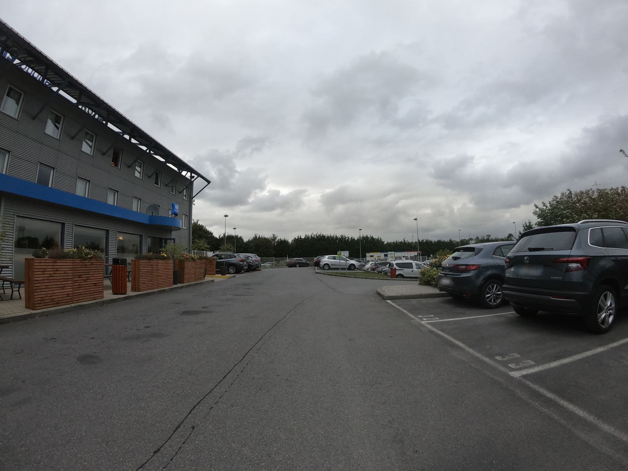 Street view near Ibis Budget, Ransart — © filipc (CC BY-SA · Mapillary)