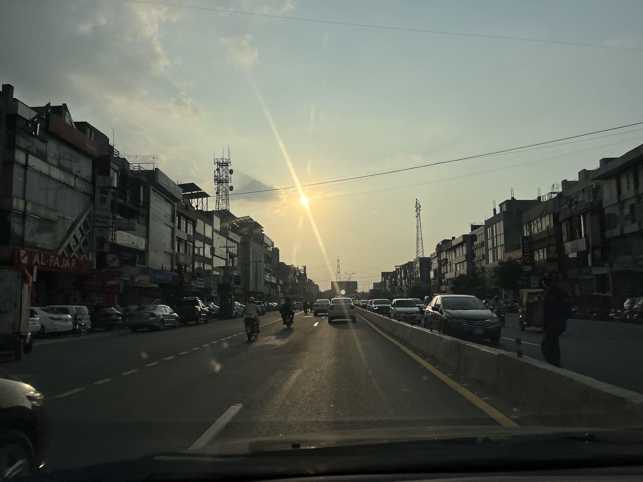 Street view near s Flat, Model Town — © masterofnoroad (CC BY-SA · Mapillary)
