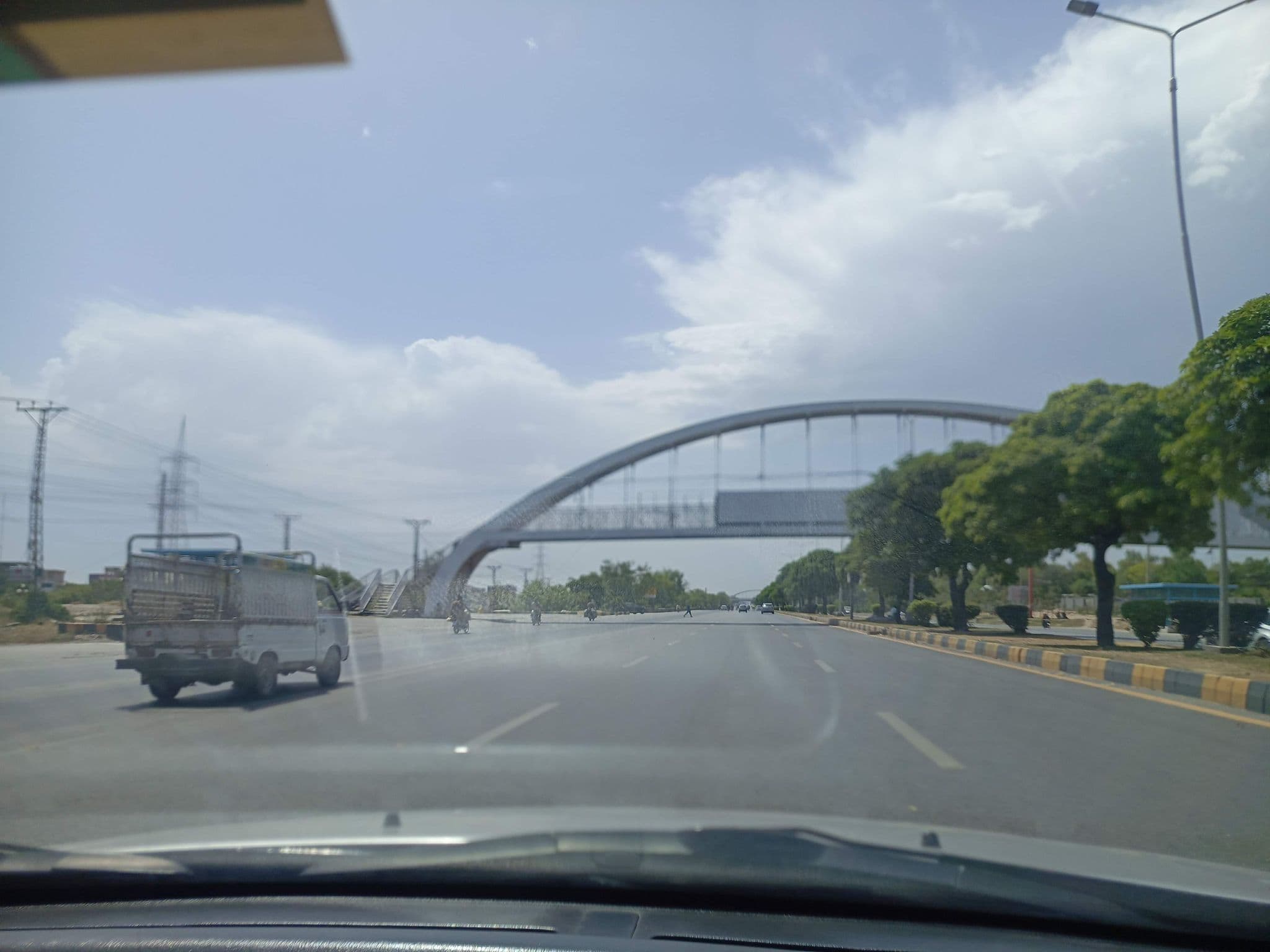 Street view near islamabad expressway, Rawalpindi