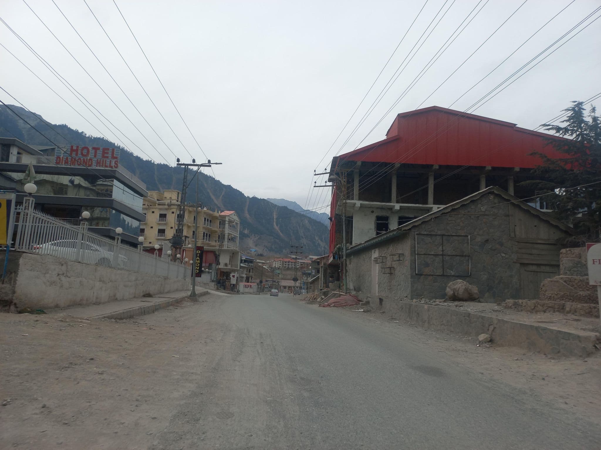Street view near Hotel Diamond Hills, Kalam, Thal — © Sudais_UP (CC BY-SA · Mapillary)