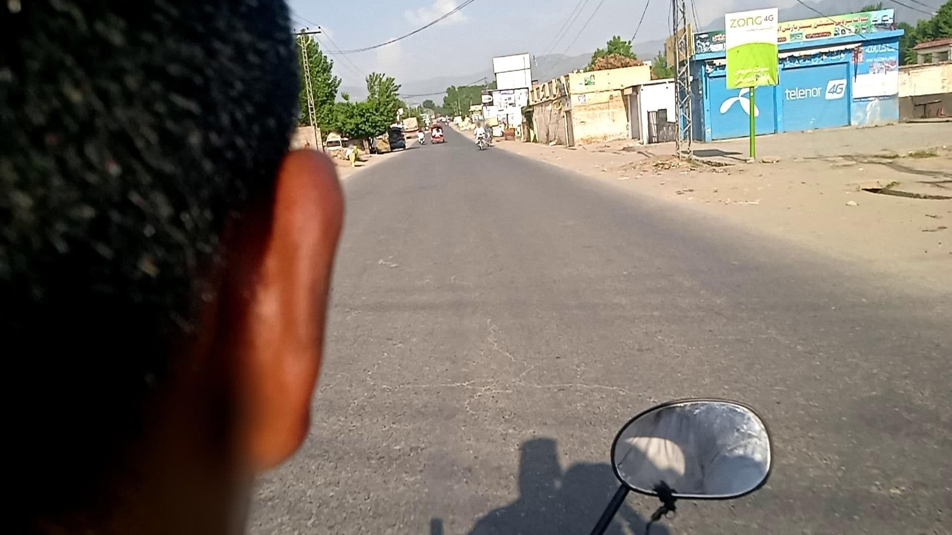 Street view near Koza Banda, Mingora — © RobinGoix (CC BY-SA · Mapillary)