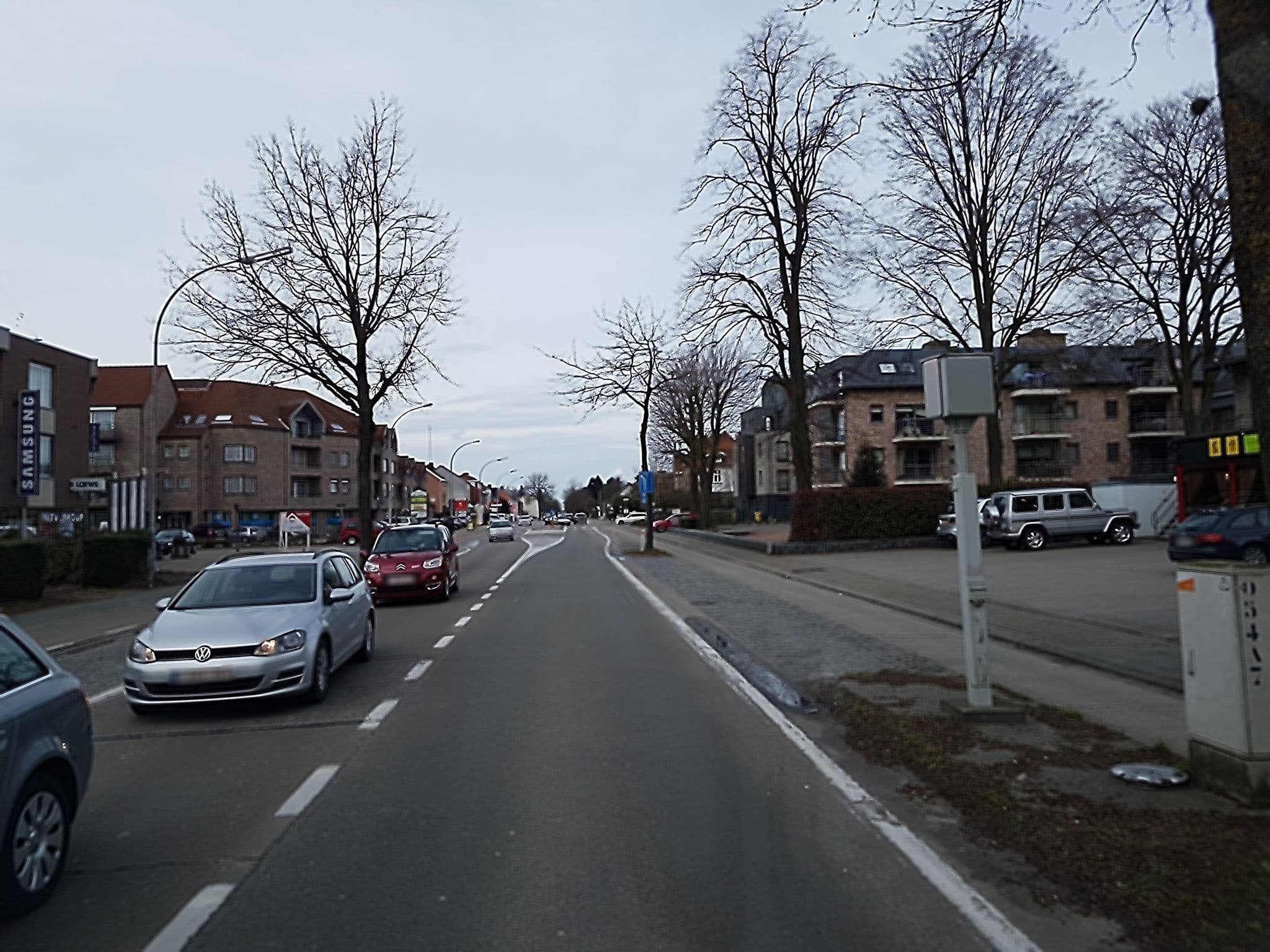 Street view near Hotel Huron, Mol — © filipc (CC BY-SA · Mapillary)