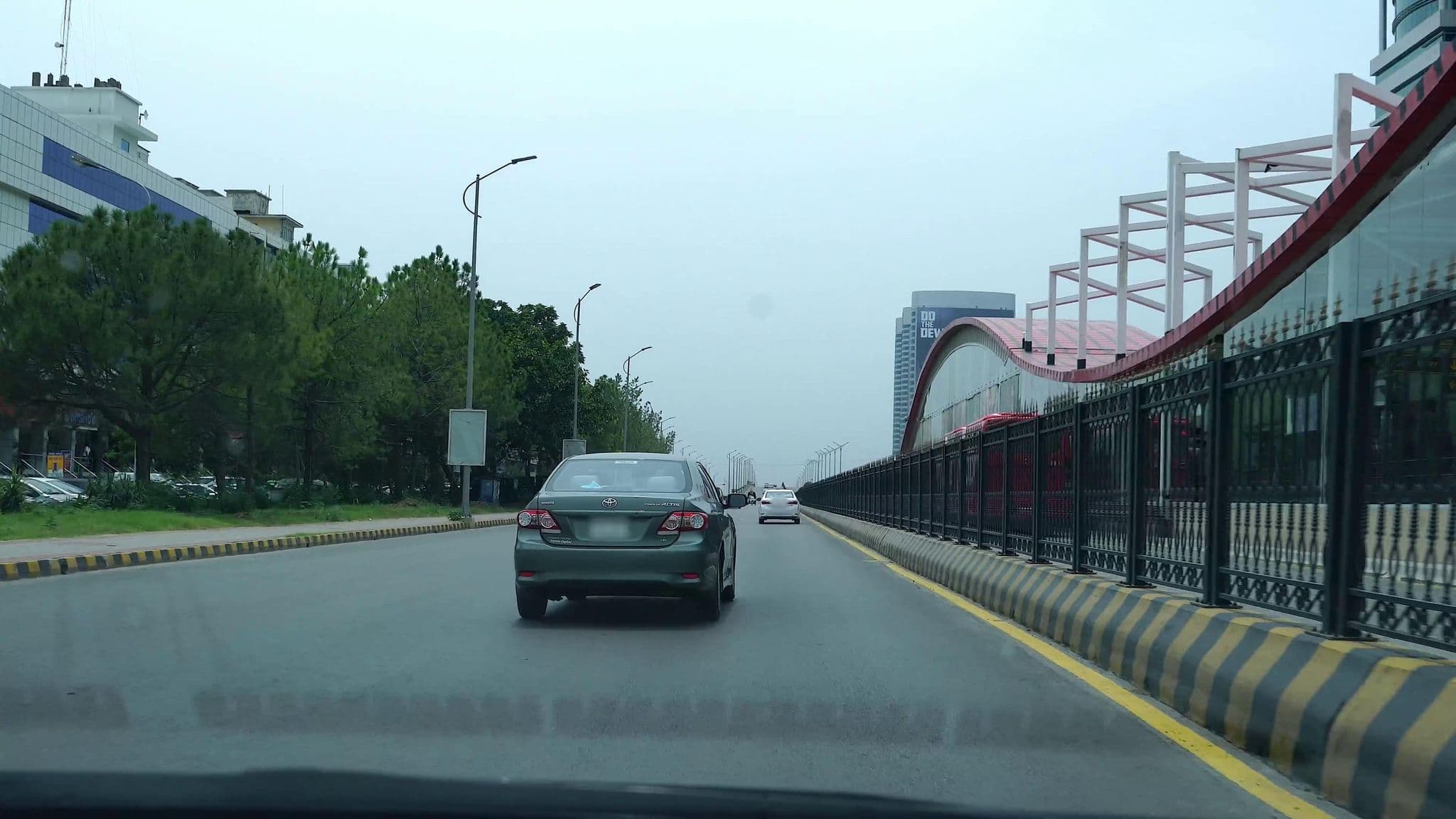 Street view near Hotel Crown Plaza, Islamabad