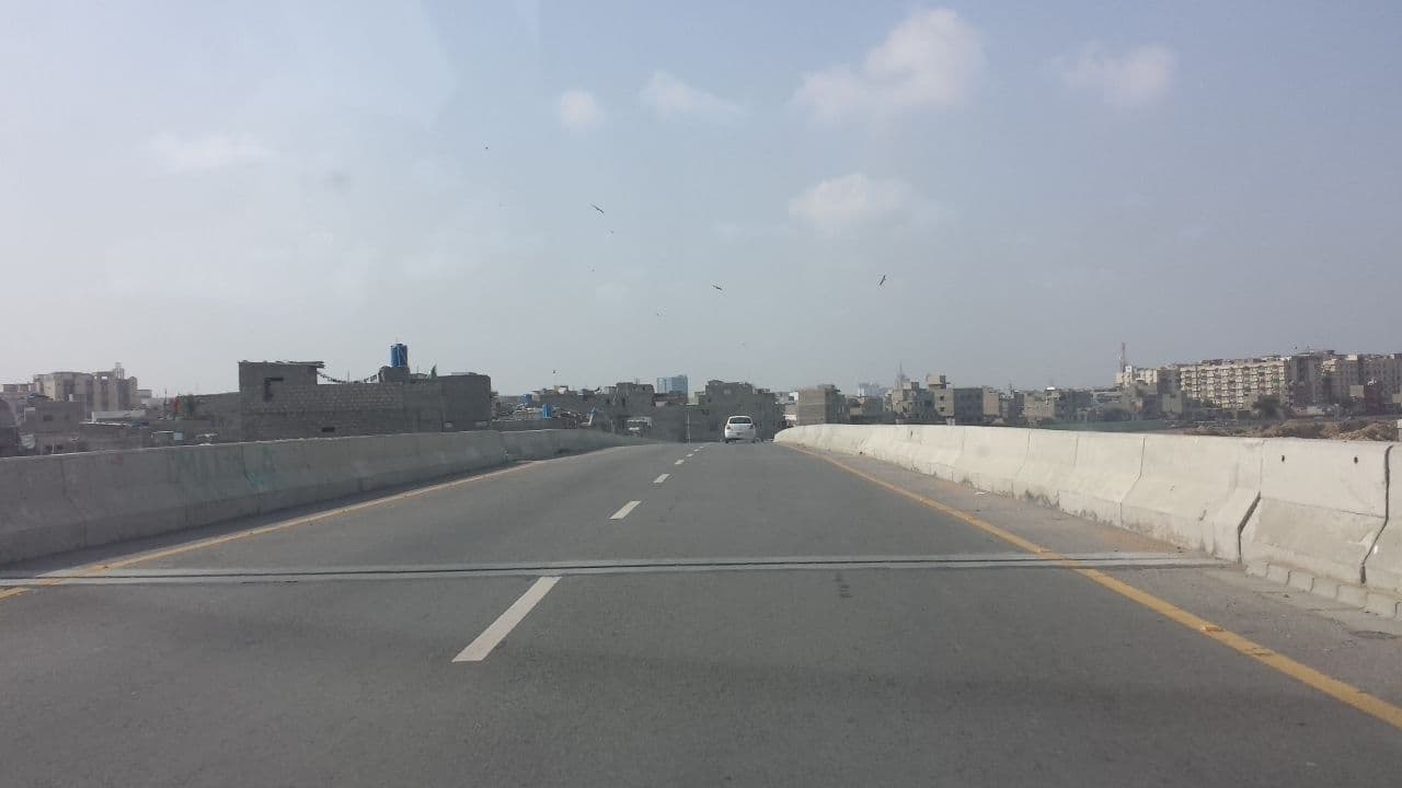 Street view near Quetta Pyala Hotel۔ کوئٹہ پیالہ ہوٹل, Pakistan Employees Cooperative Housing Society