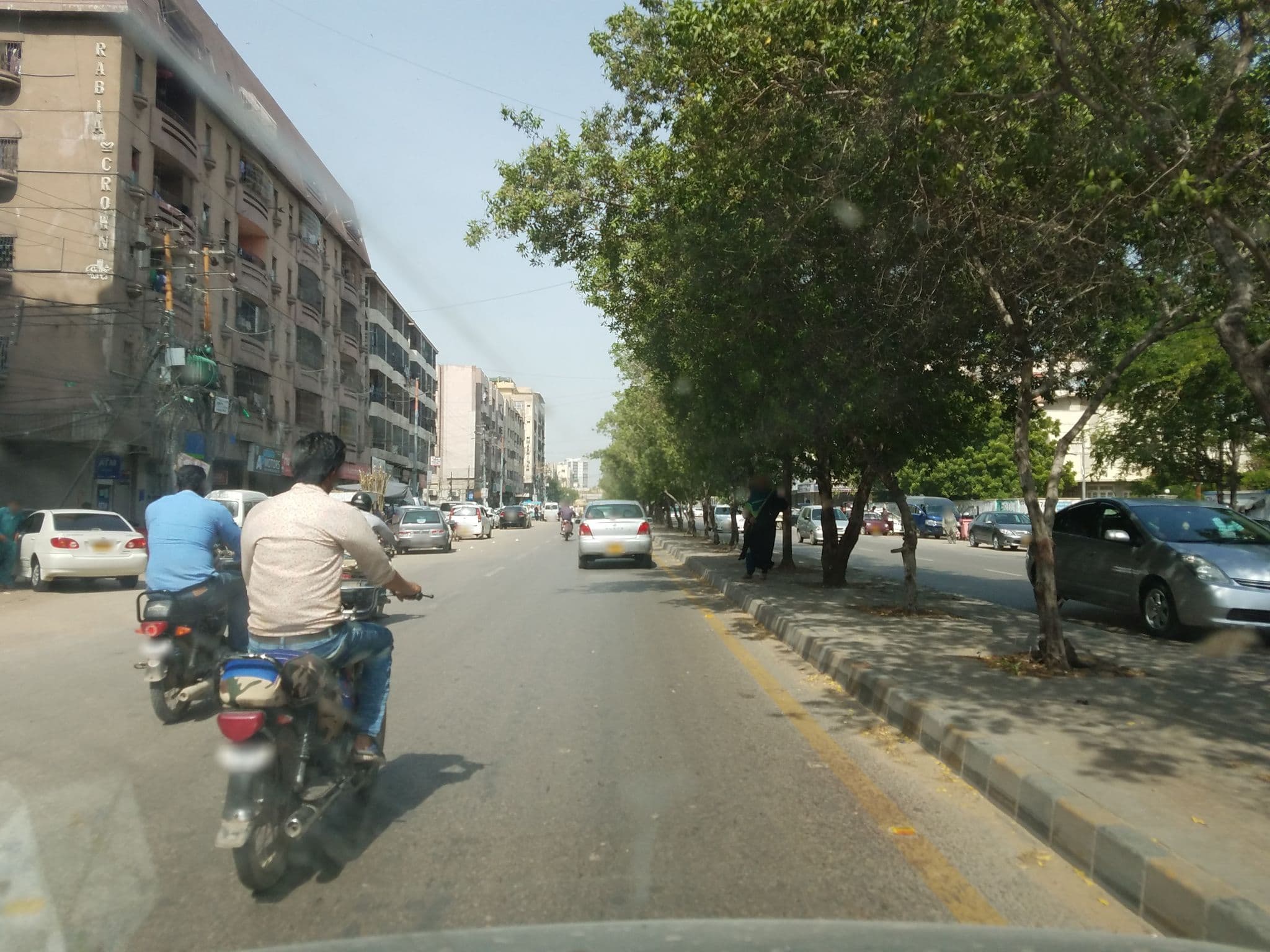 Street view near Poonawala Garden, Pakistan Employees Cooperative Housing Society
