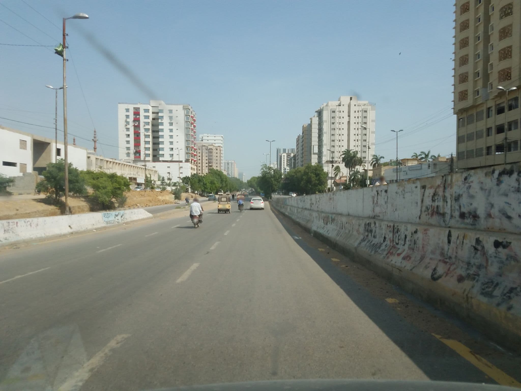 Street view near Zam Zam Peyala, Pakistan Employees Cooperative Housing Society