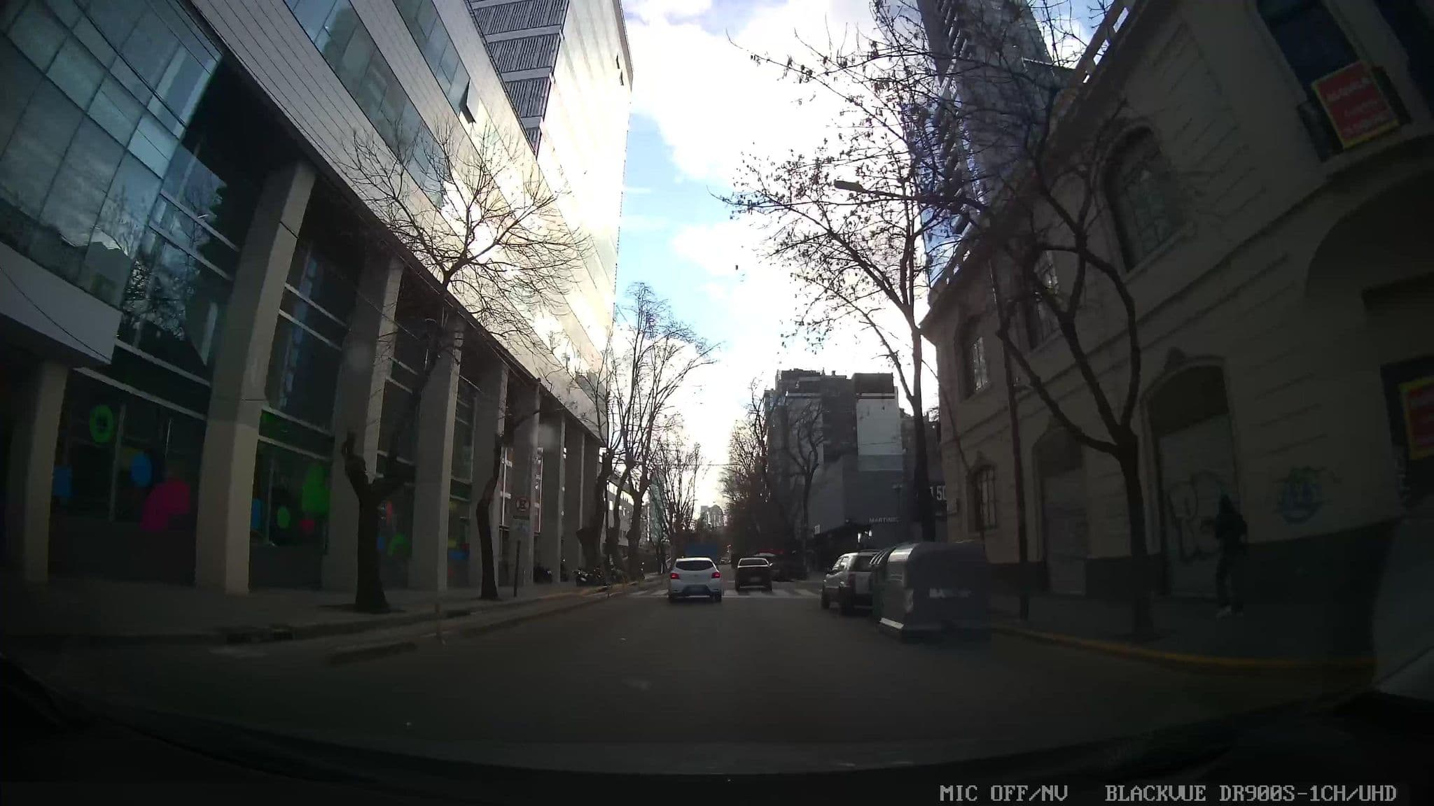Street view near Che Lulu Guest House, Colegiales — © kaartcam (CC BY-SA · Mapillary)