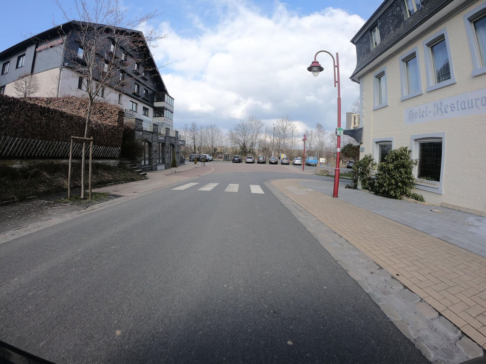 Street view near Hotel du Lac, Butgenbach — © bartjakob1 (CC BY-SA · Mapillary)