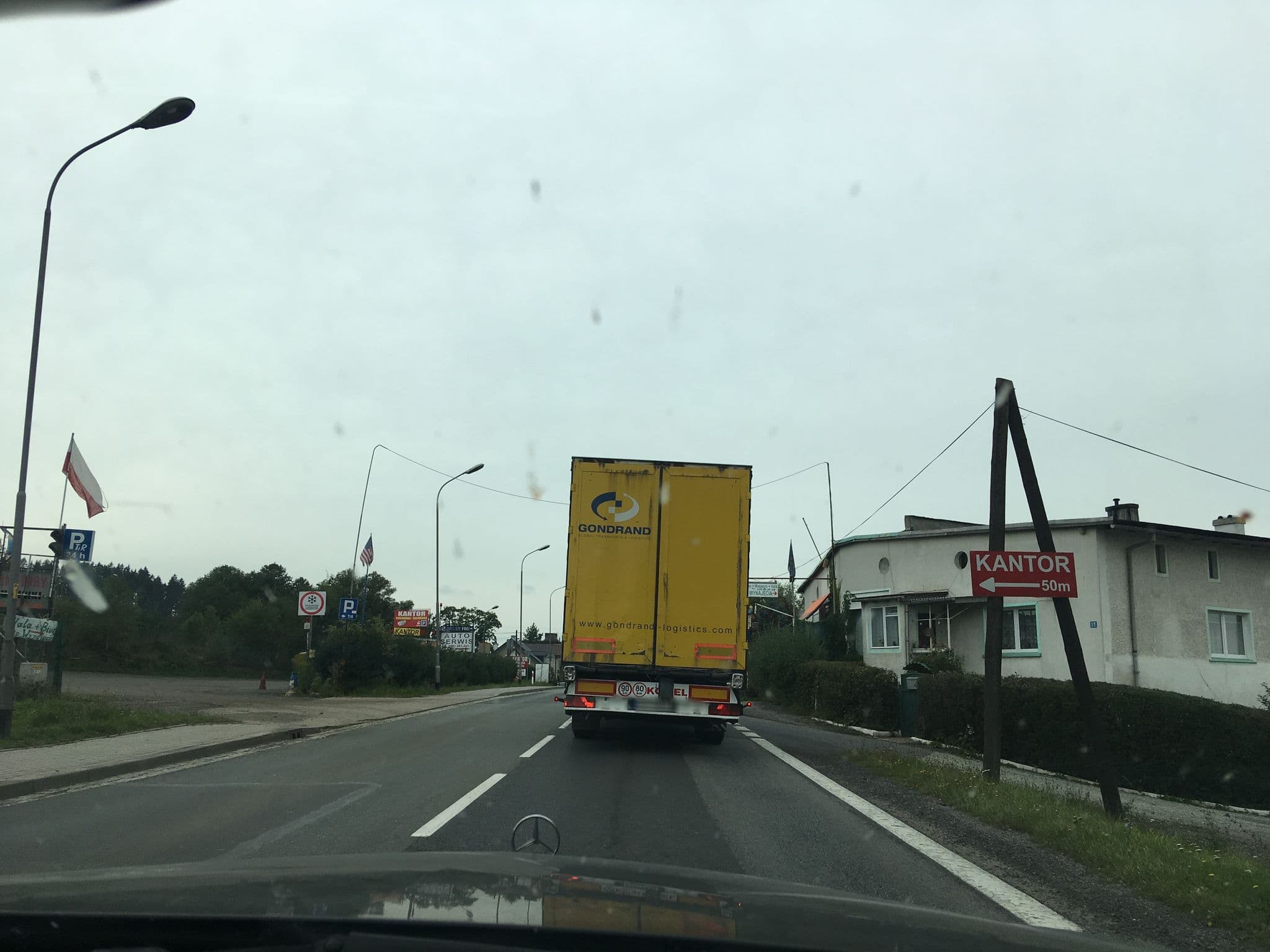 Street view near APARTAMENTY Kudowa Zdrój - Słone, Kudowa-Zdrój — © romanshikin (CC BY-SA · Mapillary)