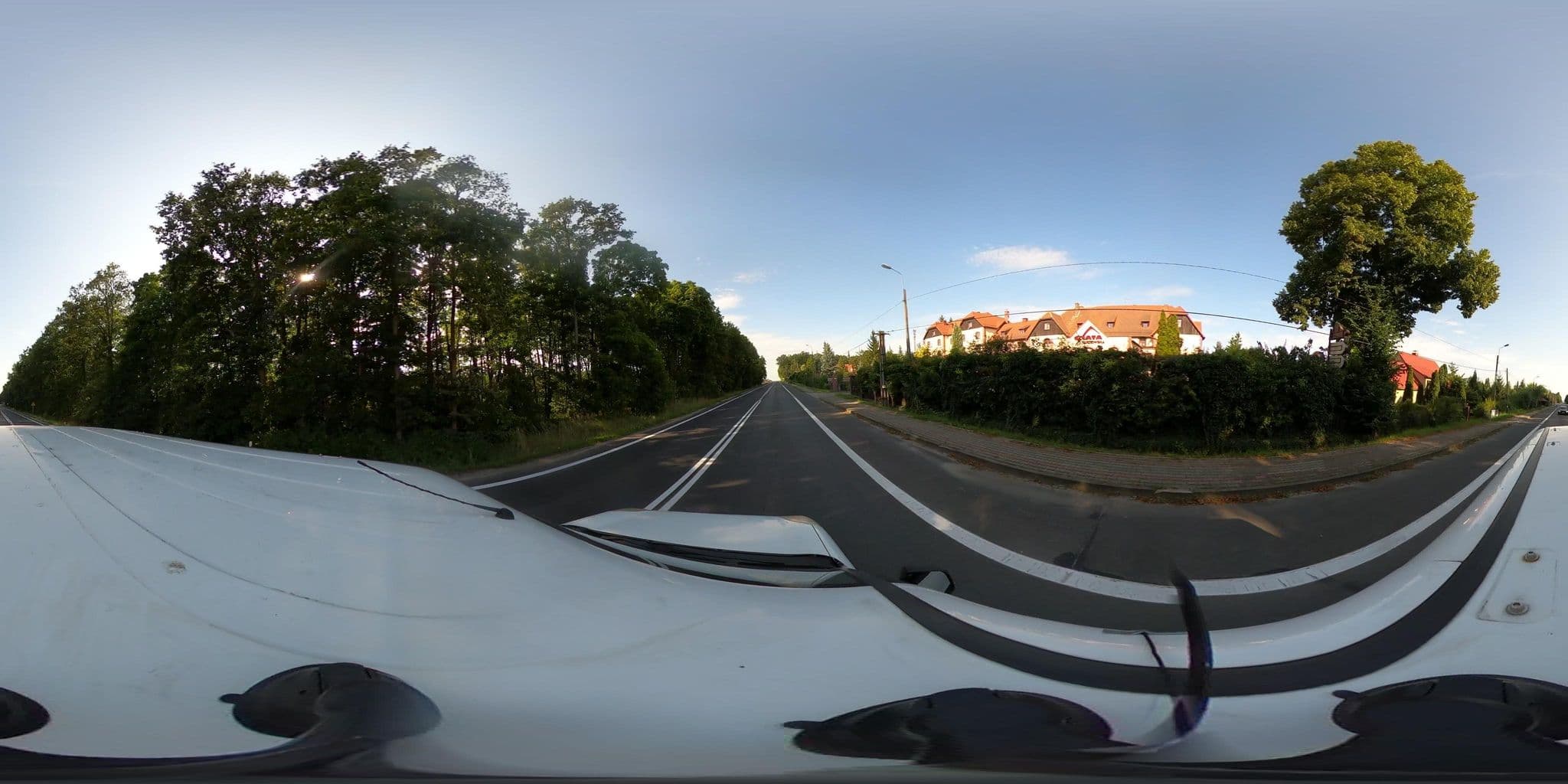 Street view near Chata Karczowiska, Miłkowice — © mtarnowyfonditel (CC BY-SA · Mapillary)