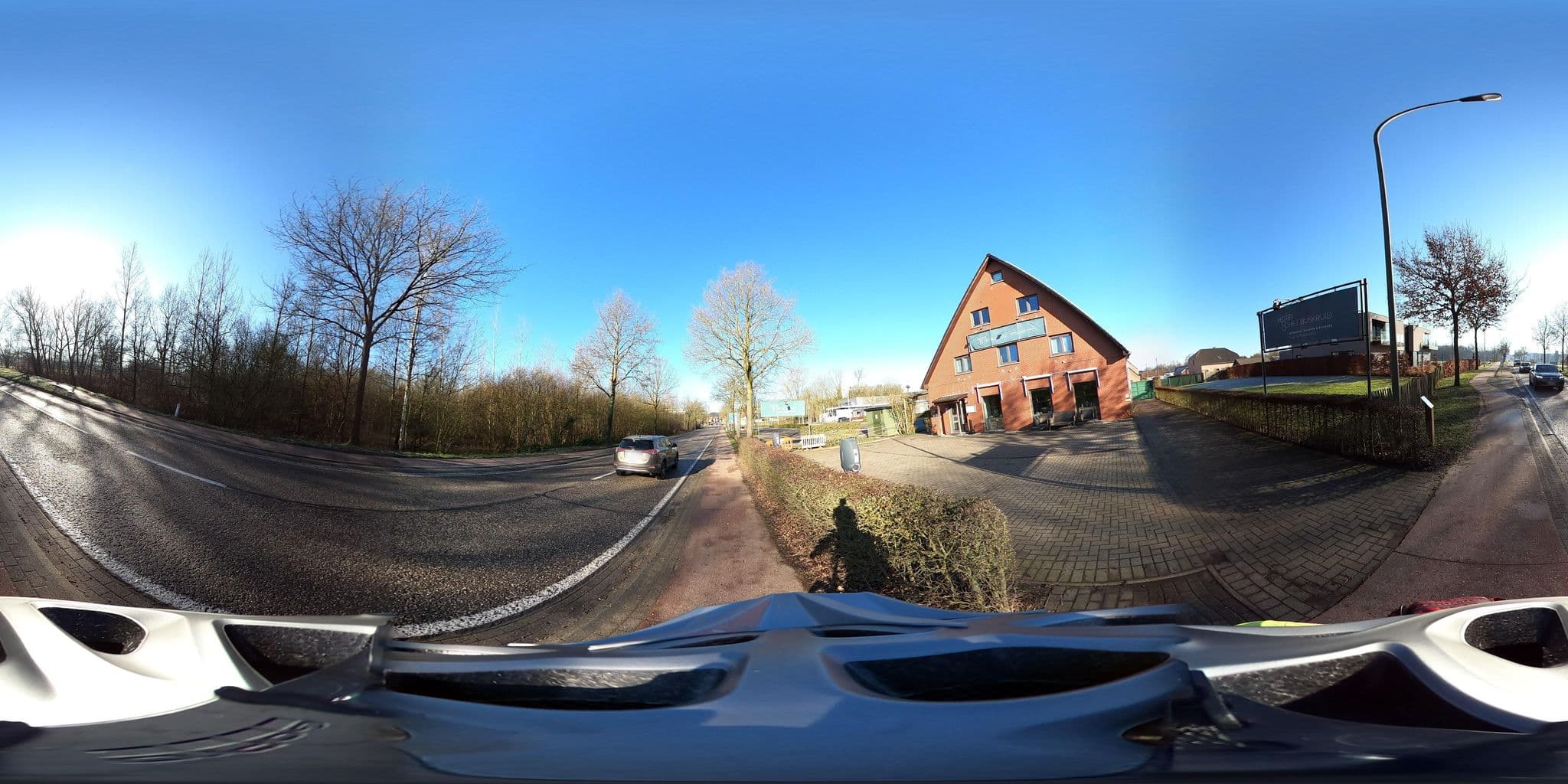 Street view near Hotel Het Buskruid, Lummen — © Eebie (CC BY-SA · Mapillary)