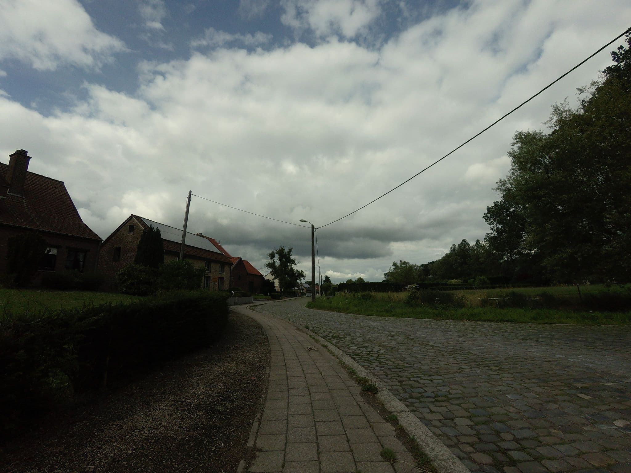 Street view near B&B Den Biesthoek, Grimbergen — © filipc (CC BY-SA · Mapillary)