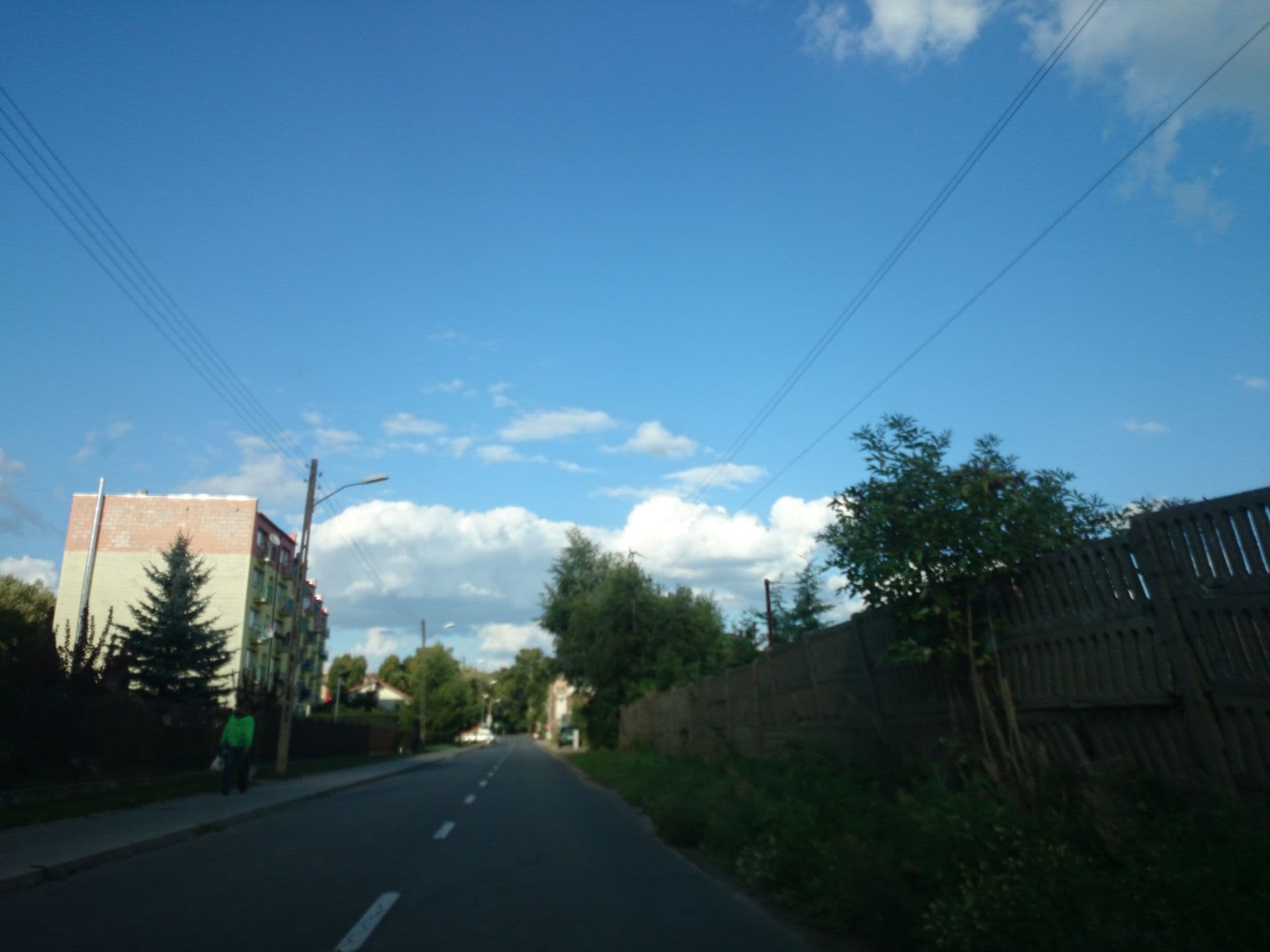 Street view near Hotel Płonia, Dąbie — © mroq (CC BY-SA · Mapillary)