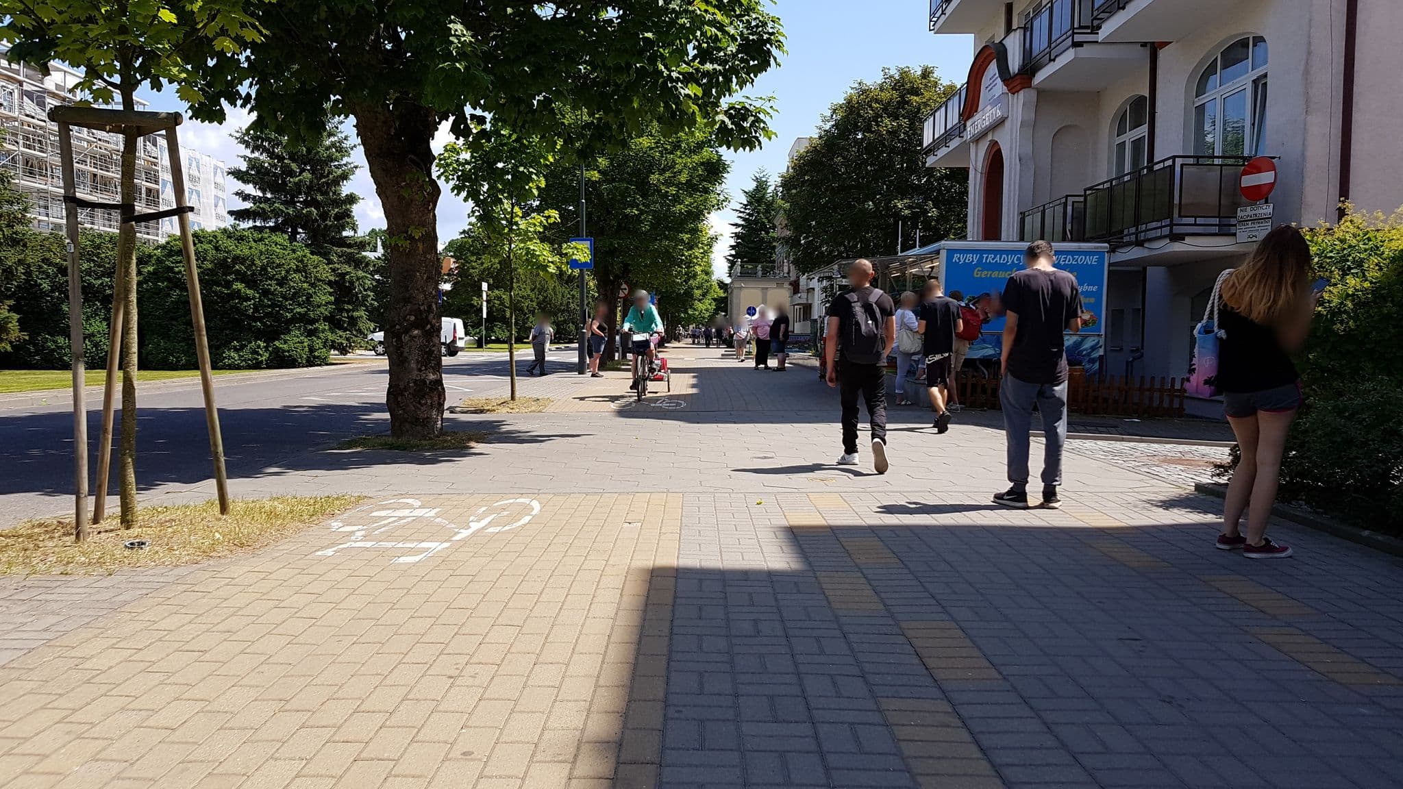 Street view near Sanatorium Energetyk, Świnoujście — © masterofnoroad (CC BY-SA · Mapillary)
