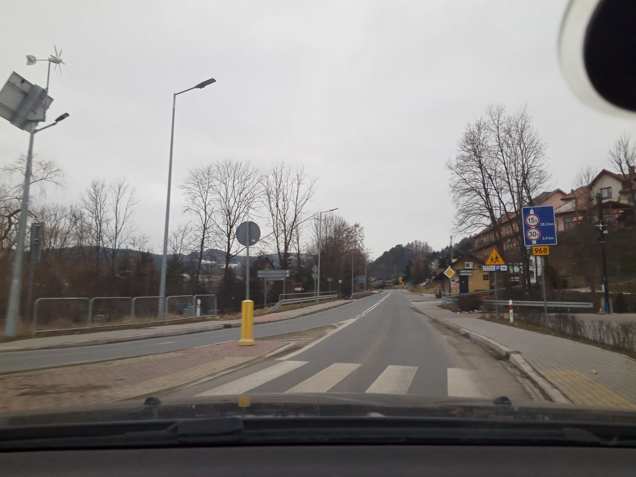 Street view near Zajazd "Kałużna", Łącko — © blix95 (CC BY-SA · Mapillary)