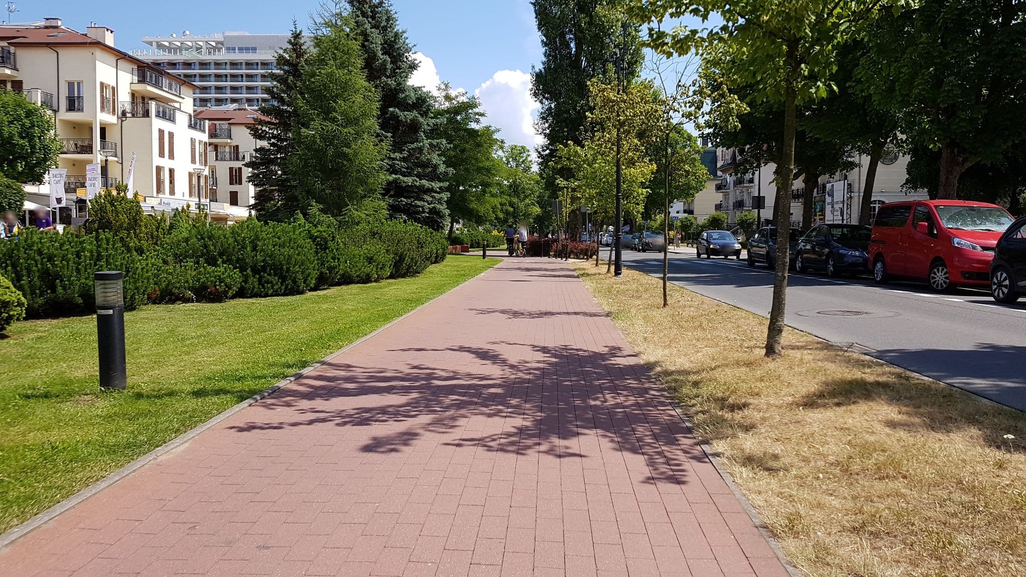 Street view near Park Avangard, Świnoujście — © masterofnoroad (CC BY-SA · Mapillary)