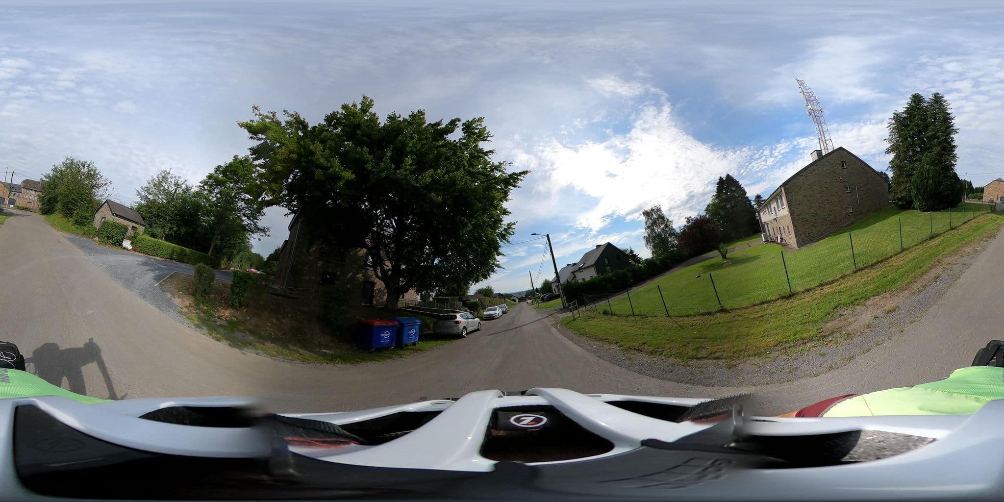Street view near Auberge de Jeunesse Barrière de Champlon, Champlon — © Mizuna (CC BY-SA · Mapillary)