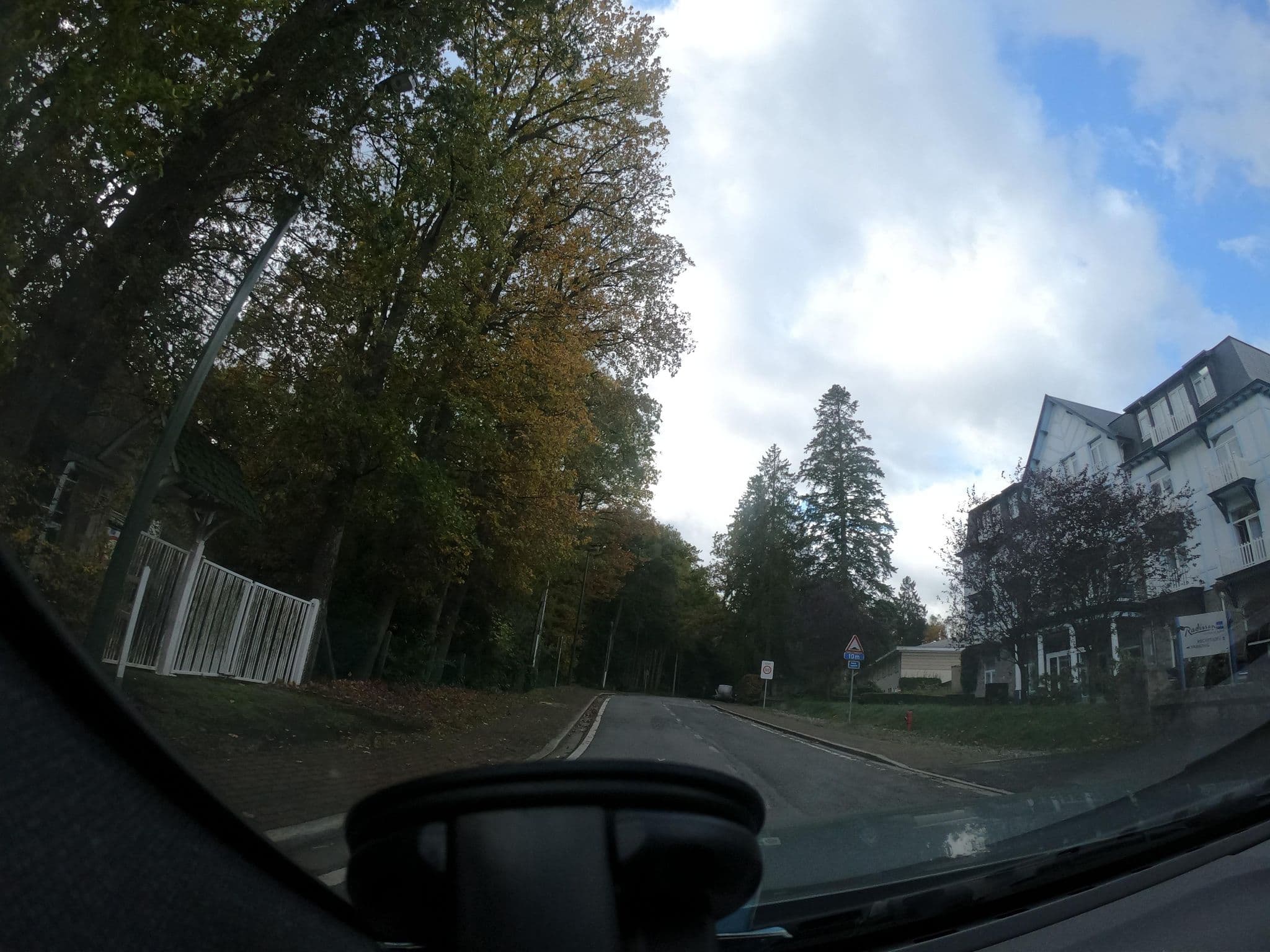 Street view near Radisson, Spa — © vinisa (CC BY-SA · Mapillary)