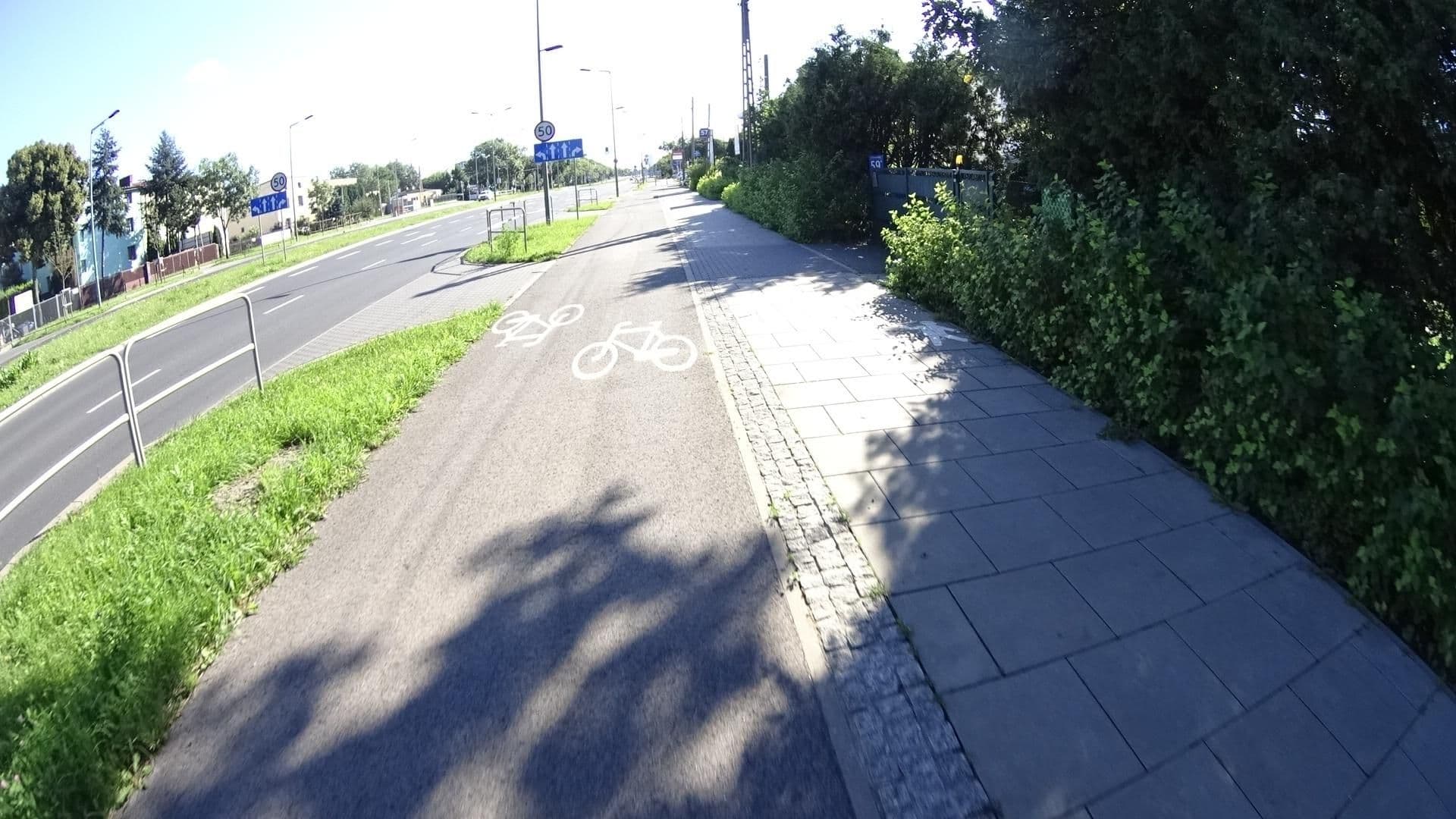 Street view near Centrum Hotelowo-Konferencyjne WALD, Ursus — © awizonosz (CC BY-SA · Mapillary)