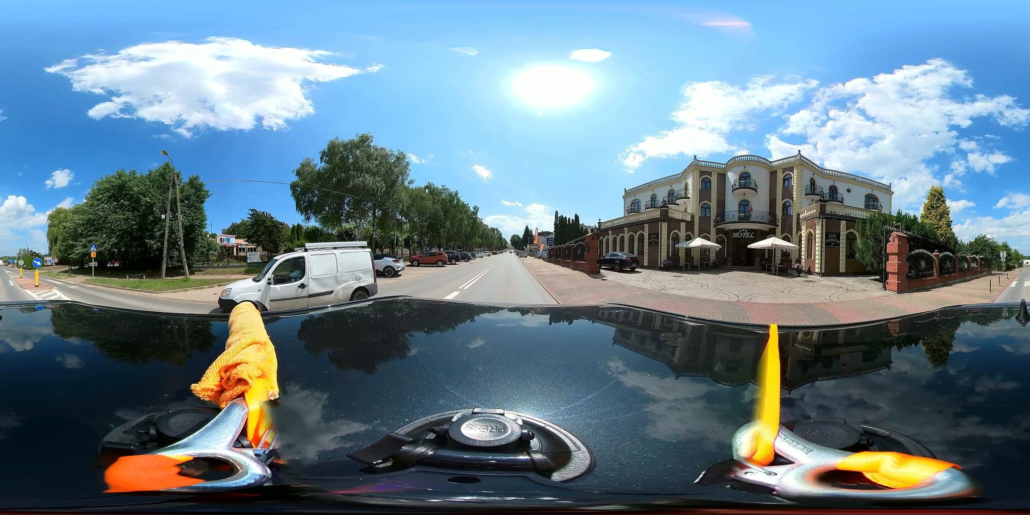 Street view near Wiktoriański, Grójec — © 9f893cde (CC BY-SA · Mapillary)