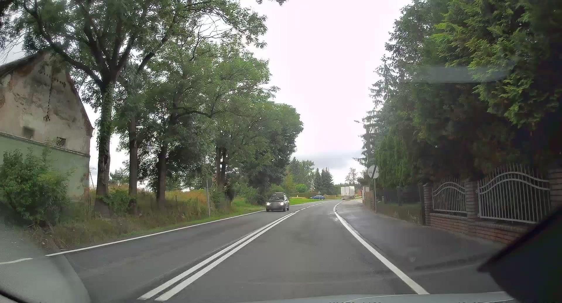 Street view near U Alicji, Otmuchów — © edc22 (CC BY-SA · Mapillary)
