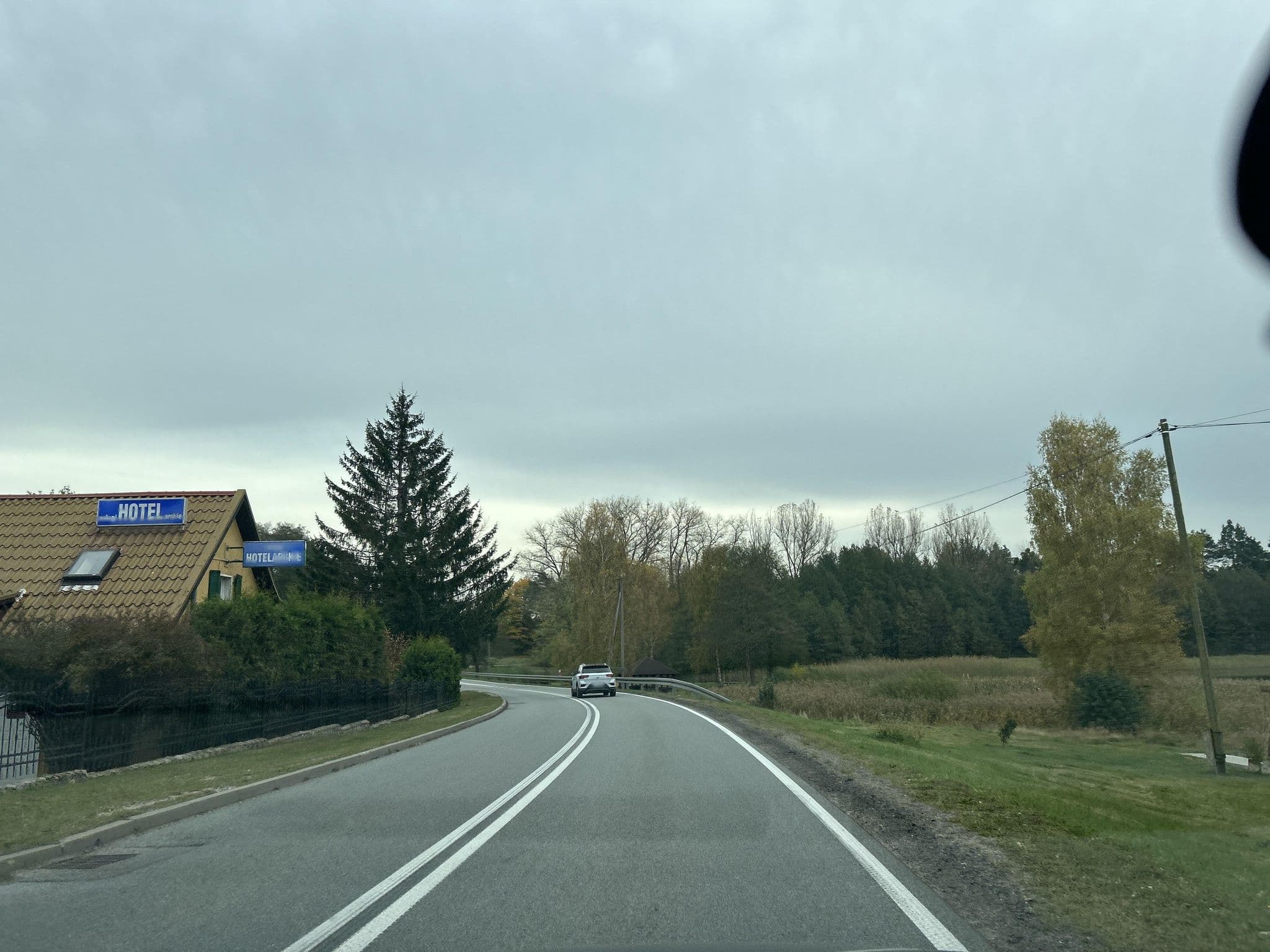 Street view near Machliny, Czaplinek — © strudel (CC BY-SA · Mapillary)