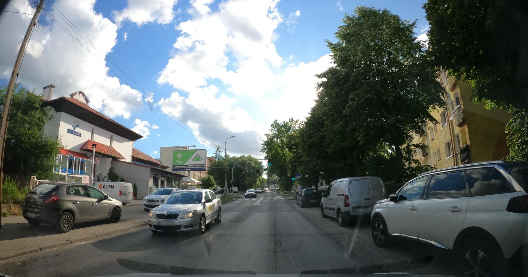 Street view near Żeglarz, Gdynia — © masterofnoroad (CC BY-SA · Mapillary)