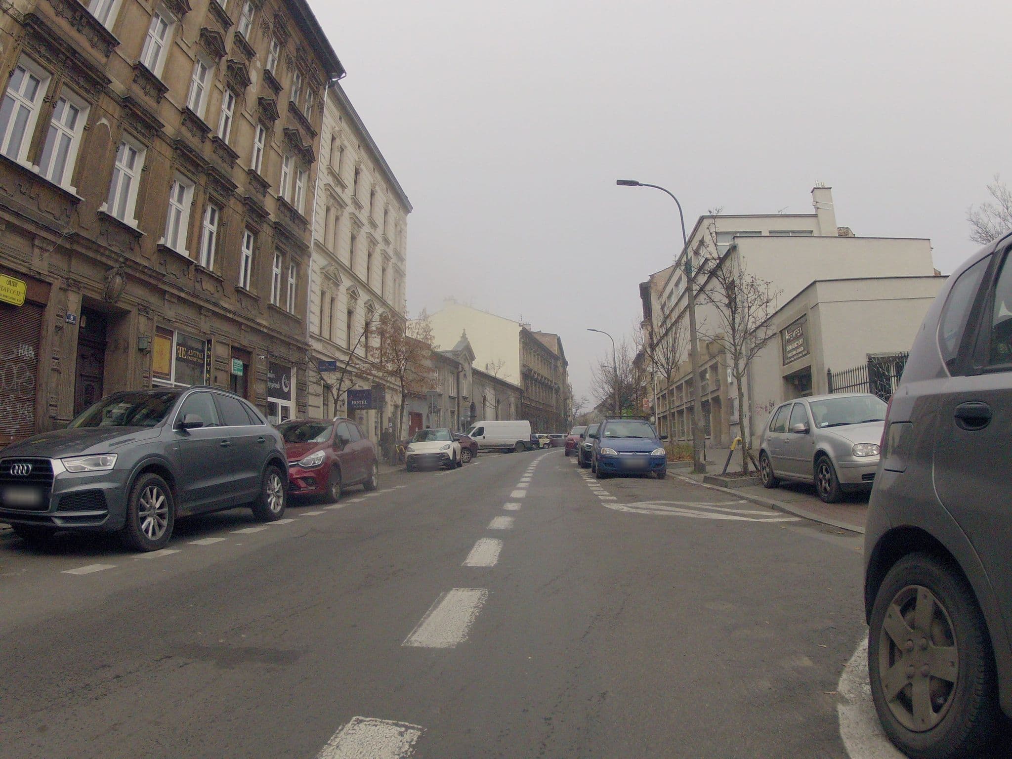 Street view near Golden Tulip, Kraków