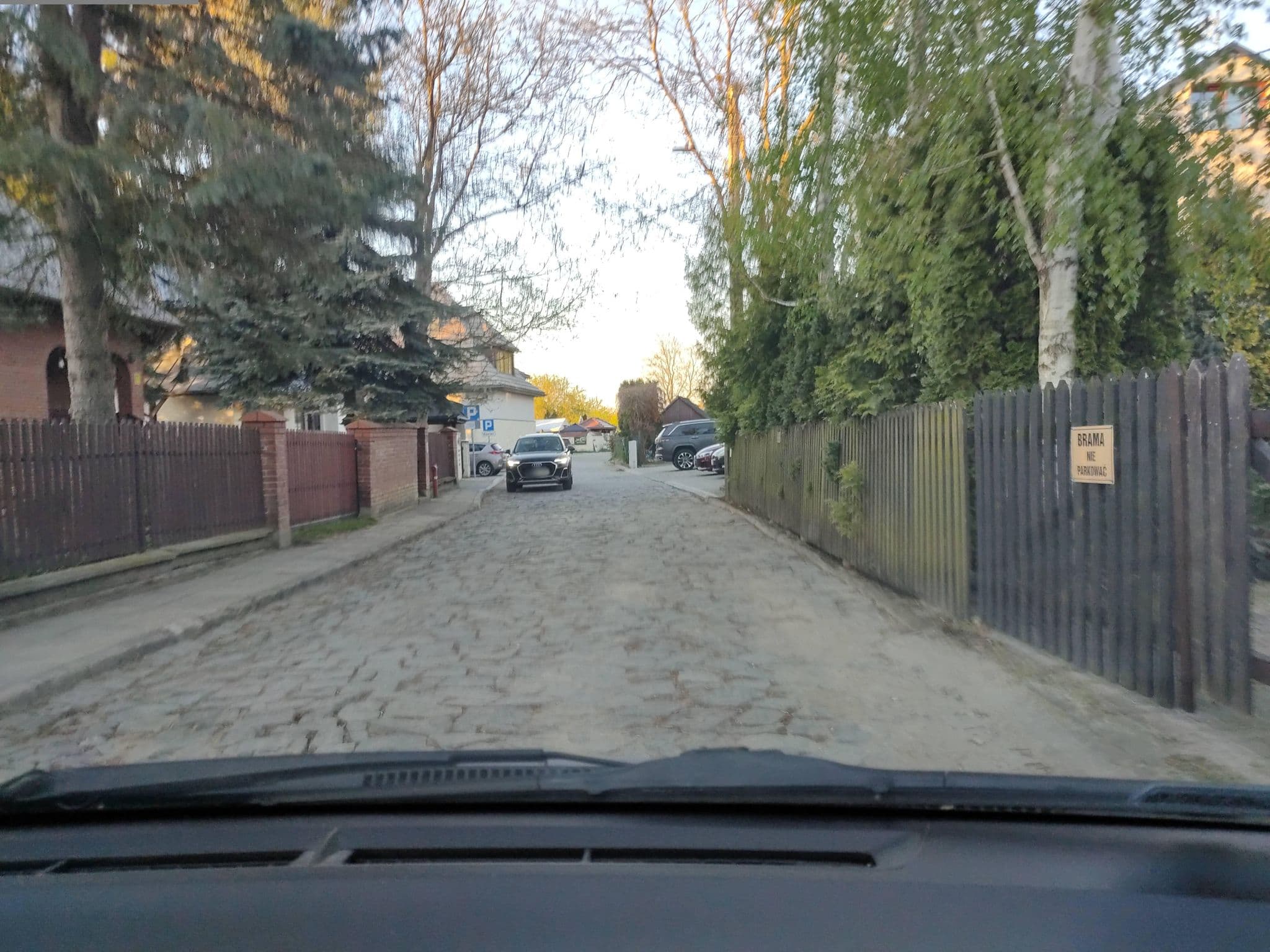 Street view near Dwa Księżyce, Kazimierz Dolny — © GanderPL (CC BY-SA · Mapillary)