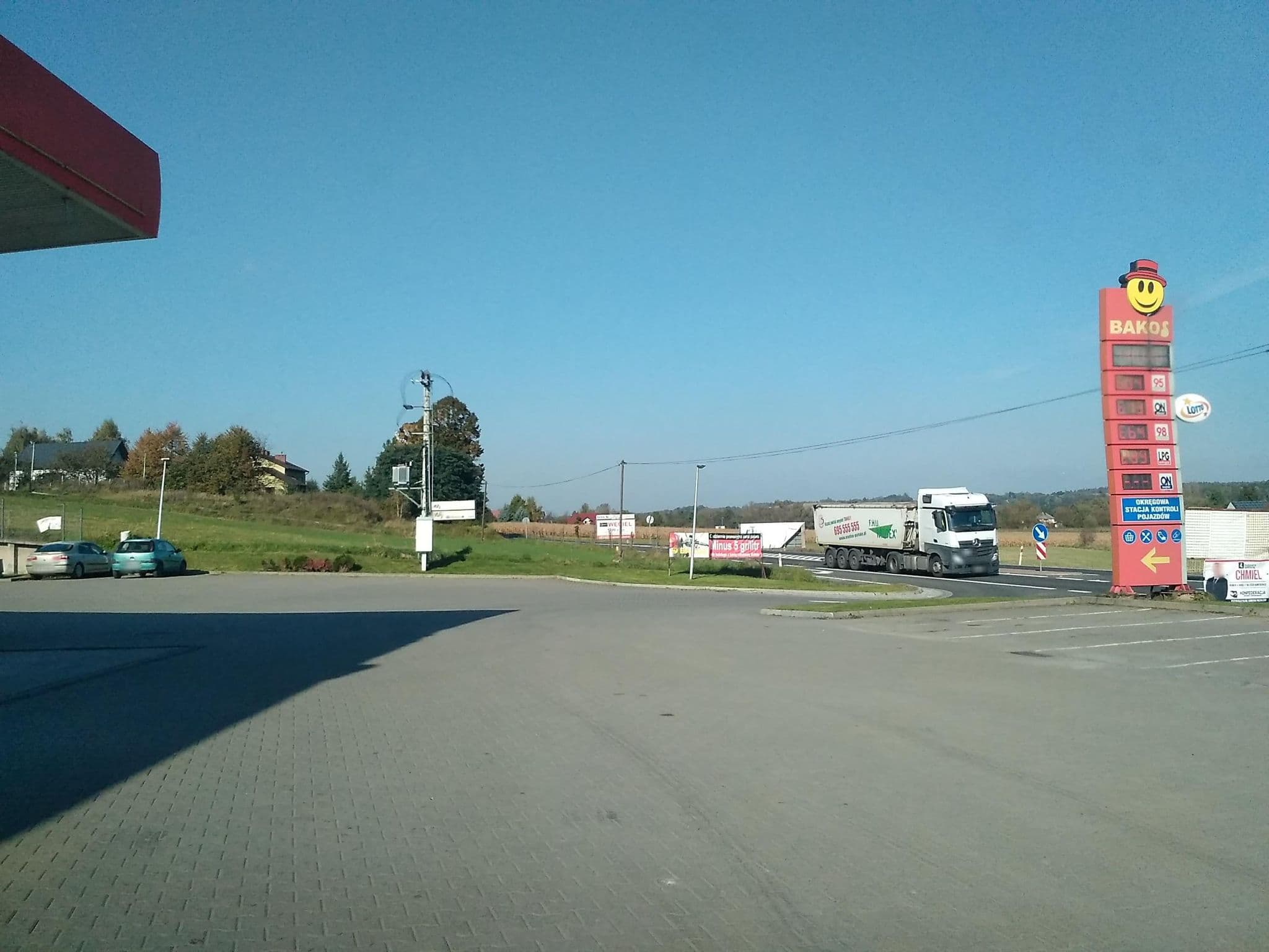 Street view near Bakos, Radocza — © czecko (CC BY-SA · Mapillary)