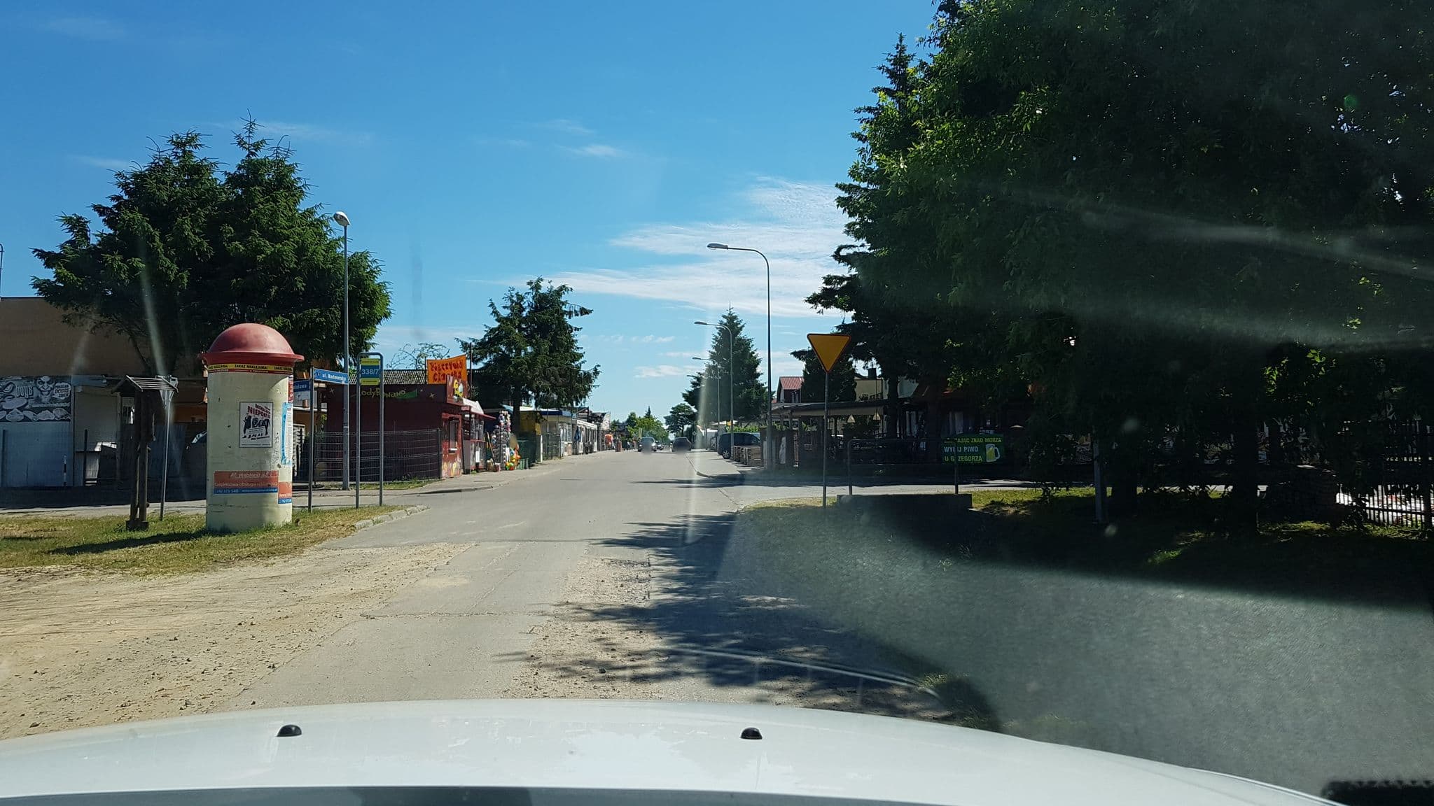 Street view near Willa Pauzylipon, Grzybowo