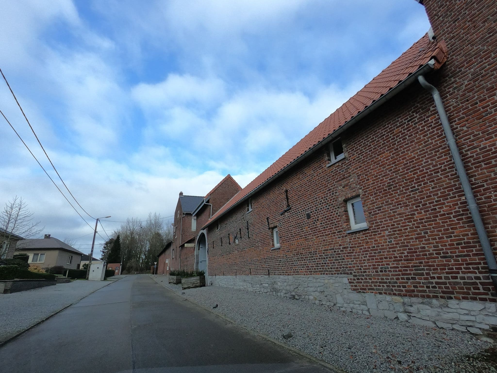 Street view near Hoeve Jadoul, Berloz — © filipc (CC BY-SA · Mapillary)