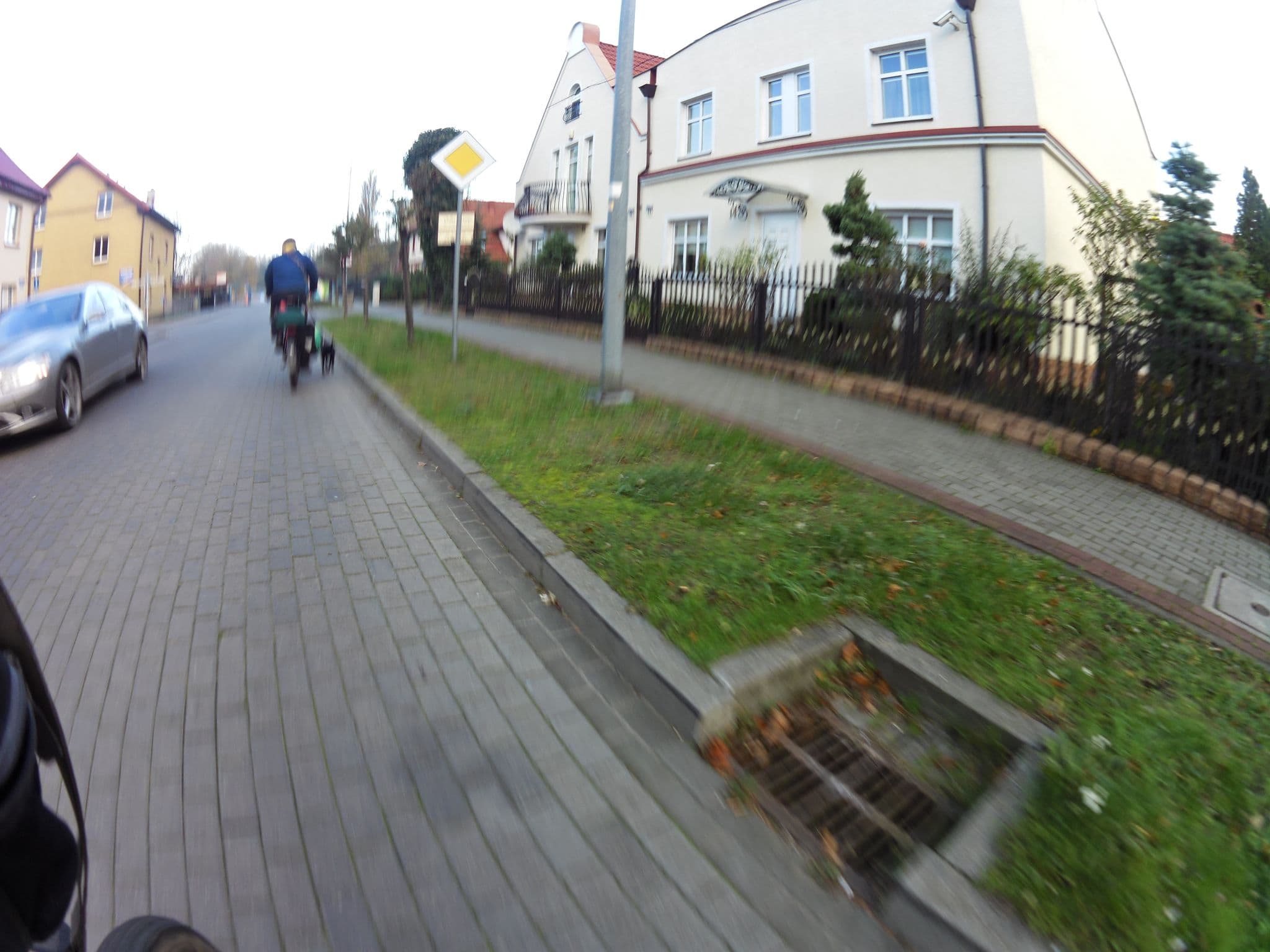 Street view near Villa Leon, Hel — © masterofnoroad (CC BY-SA · Mapillary)