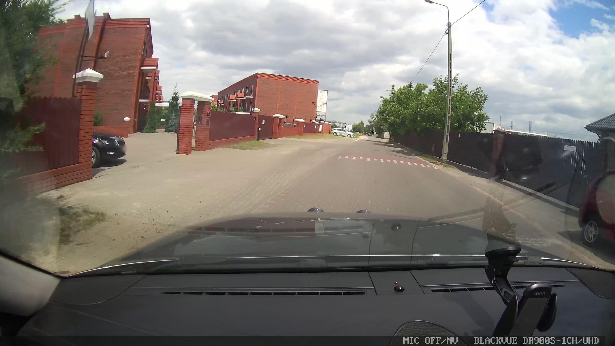 Street view near Villa Jeziorki 71, Mysiadło — © grobin (CC BY-SA · Mapillary)