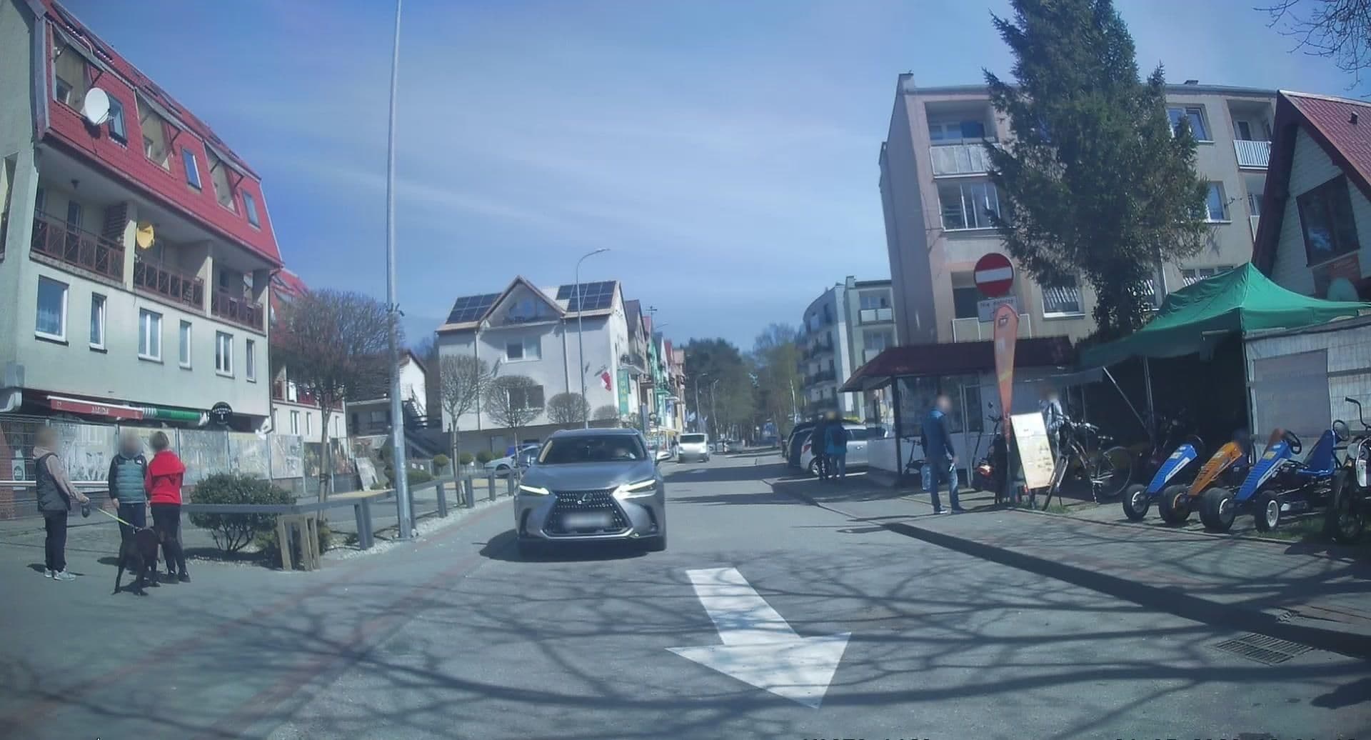 Street view near Leśna, Hel — © edc22 (CC BY-SA · Mapillary)