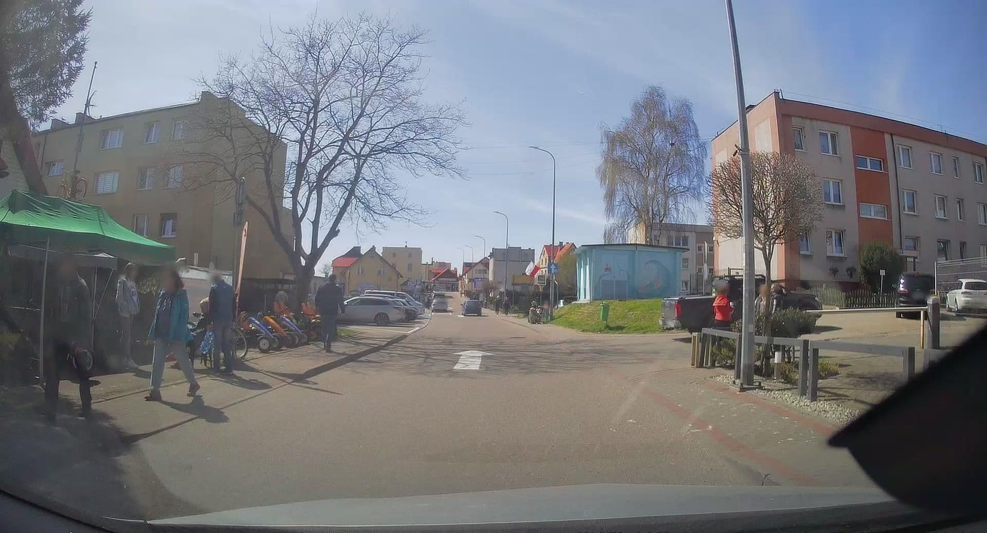 Street view near Martin, Hel — © edc22 (CC BY-SA · Mapillary)