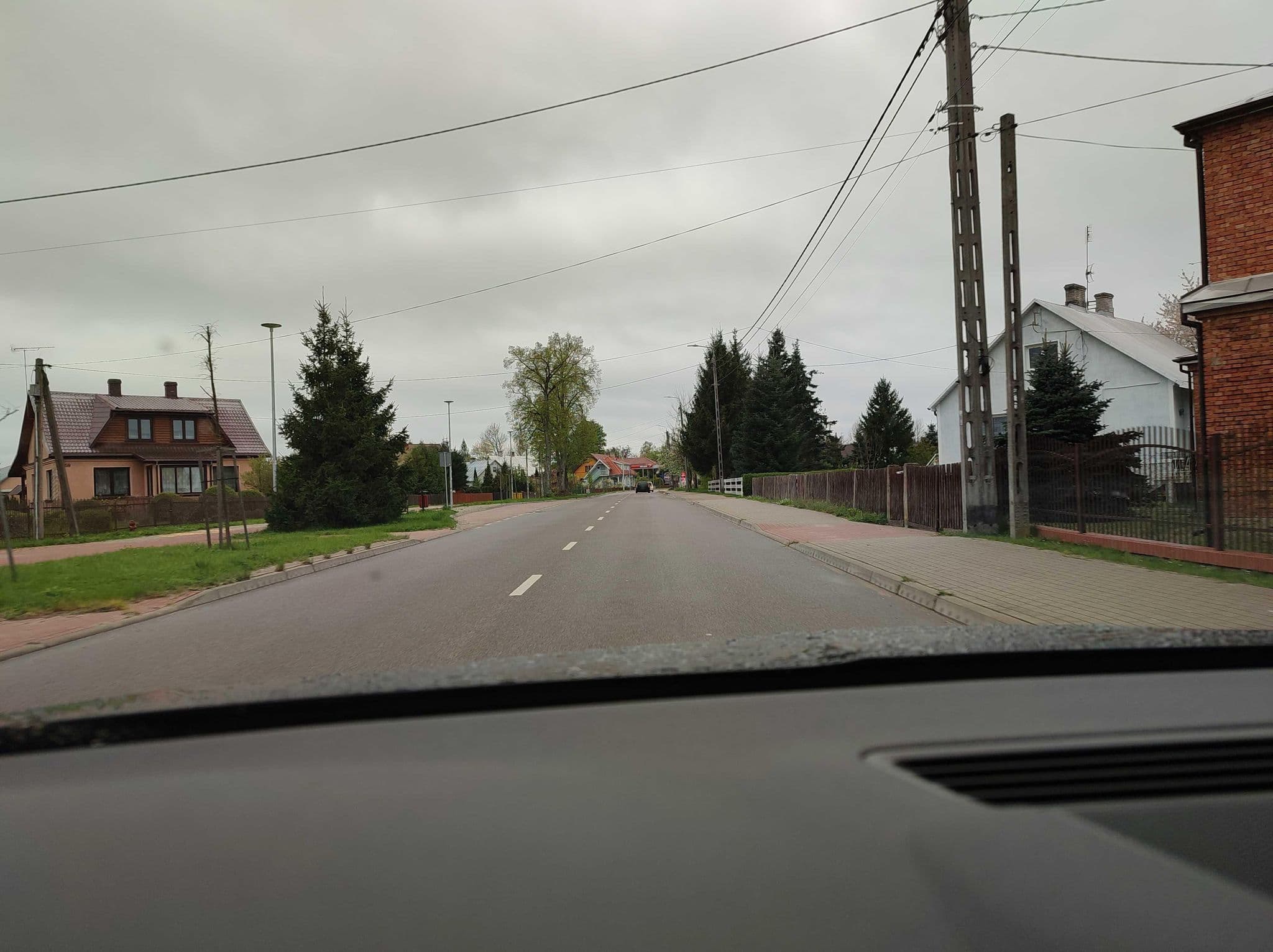 Street view near Gospodarstwo agroturystyczne ”Nocleg u Kołodzieja”, Białowieża — © d3mol3k (CC BY-SA · Mapillary)